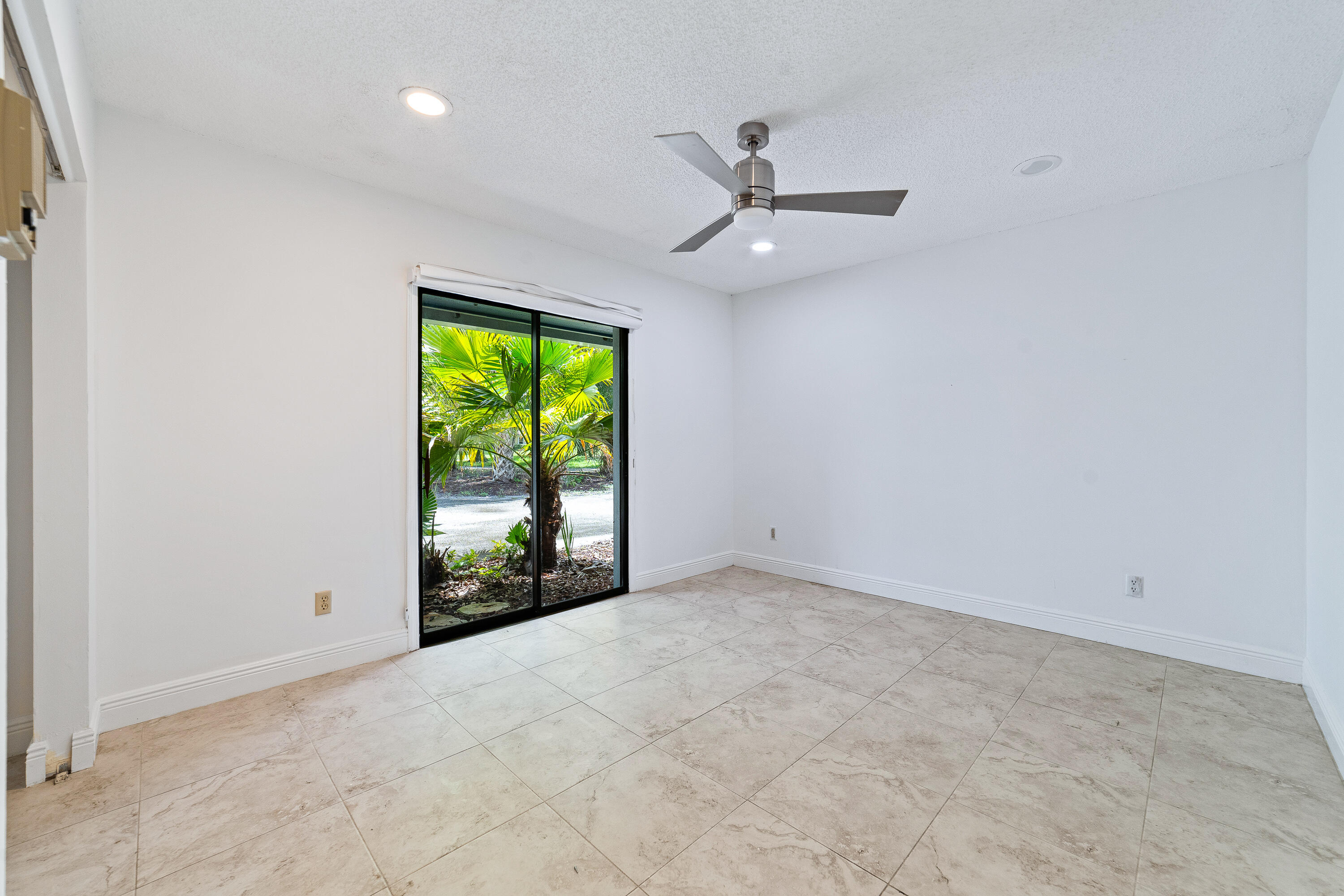 2122 Sw Racquet Club Drive Property Photo 22