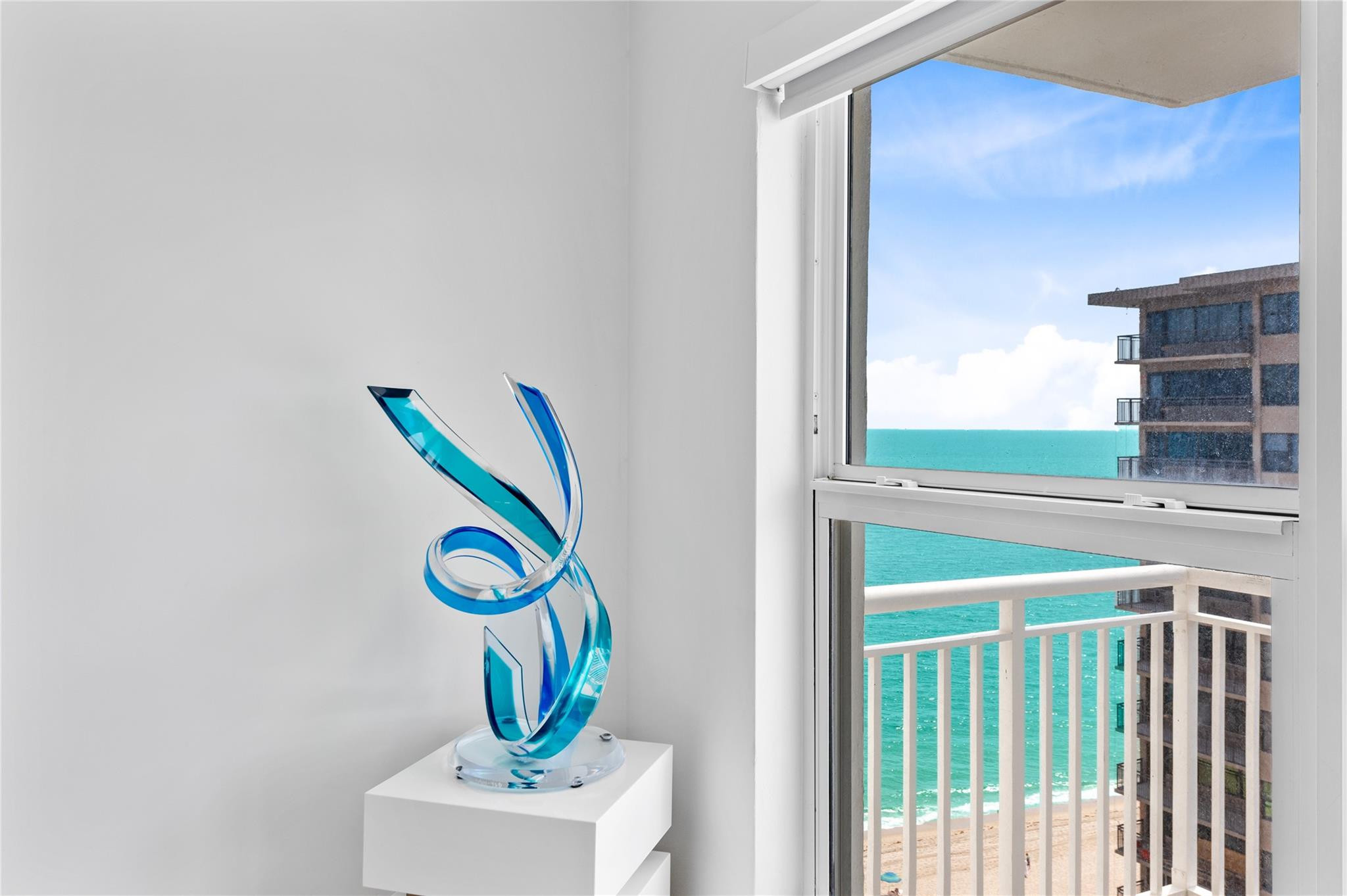 3850 Galt Ocean Drive 1504 Property Photo 4