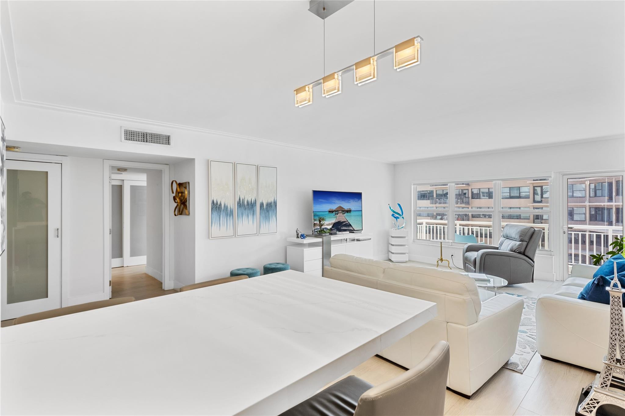 3850 Galt Ocean Drive 1504 Property Photo 11