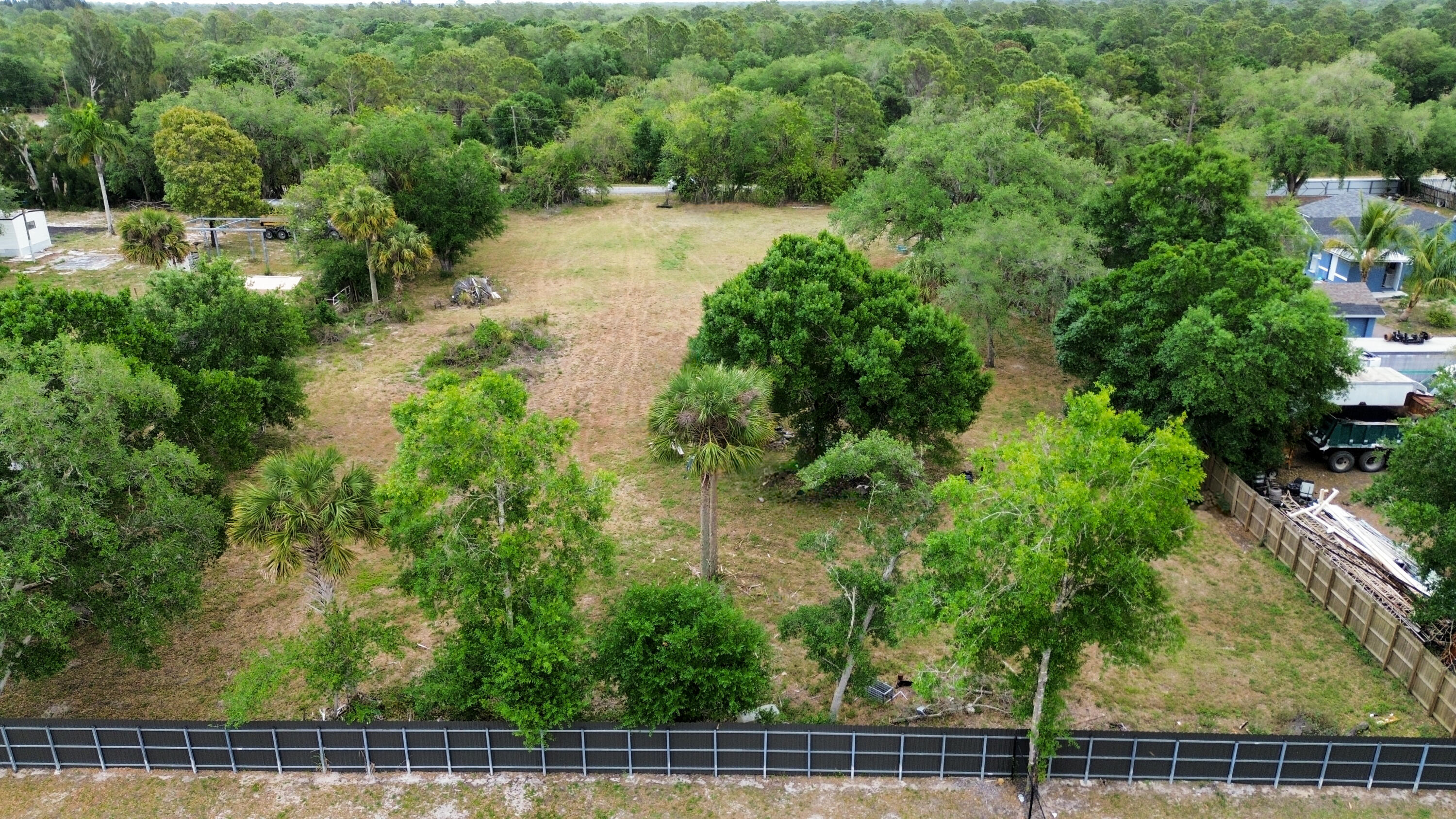 320 S Jinete Street Property Photo 1