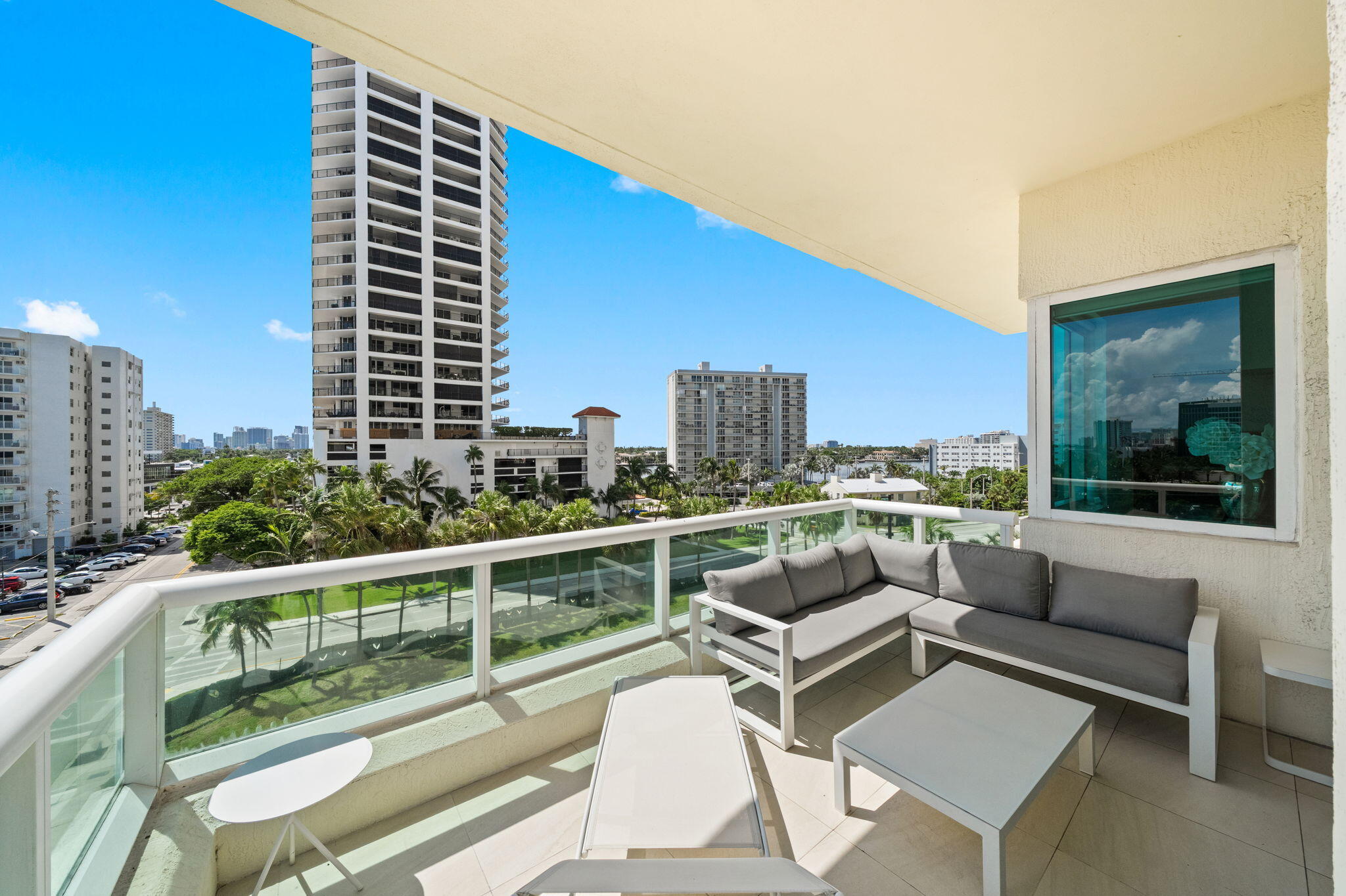 101 S Fort Lauderdale Beach Boulevard 607 Property Photo 12