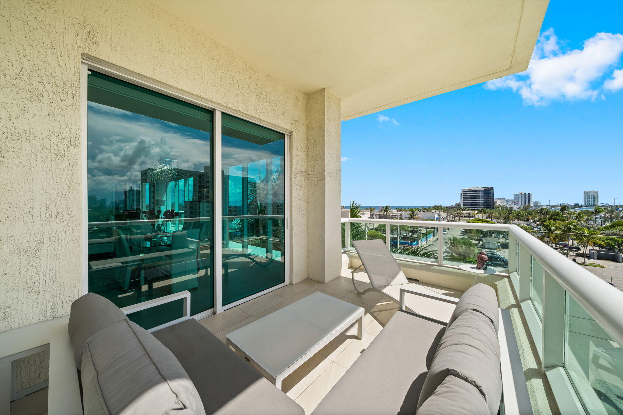 101 S Fort Lauderdale Beach Boulevard 607 Property Photo 13