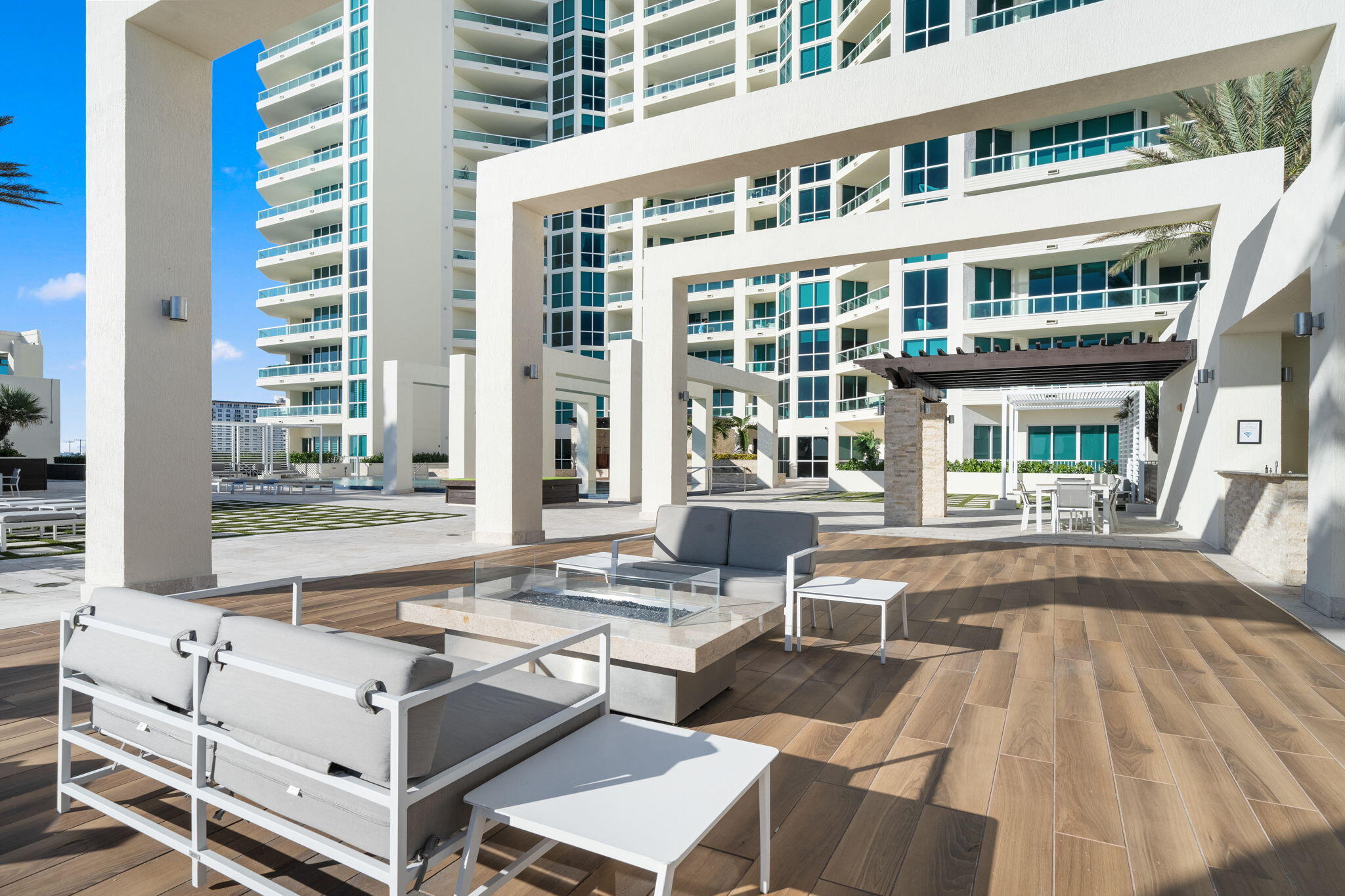 101 S Fort Lauderdale Beach Boulevard 607 Property Photo 30