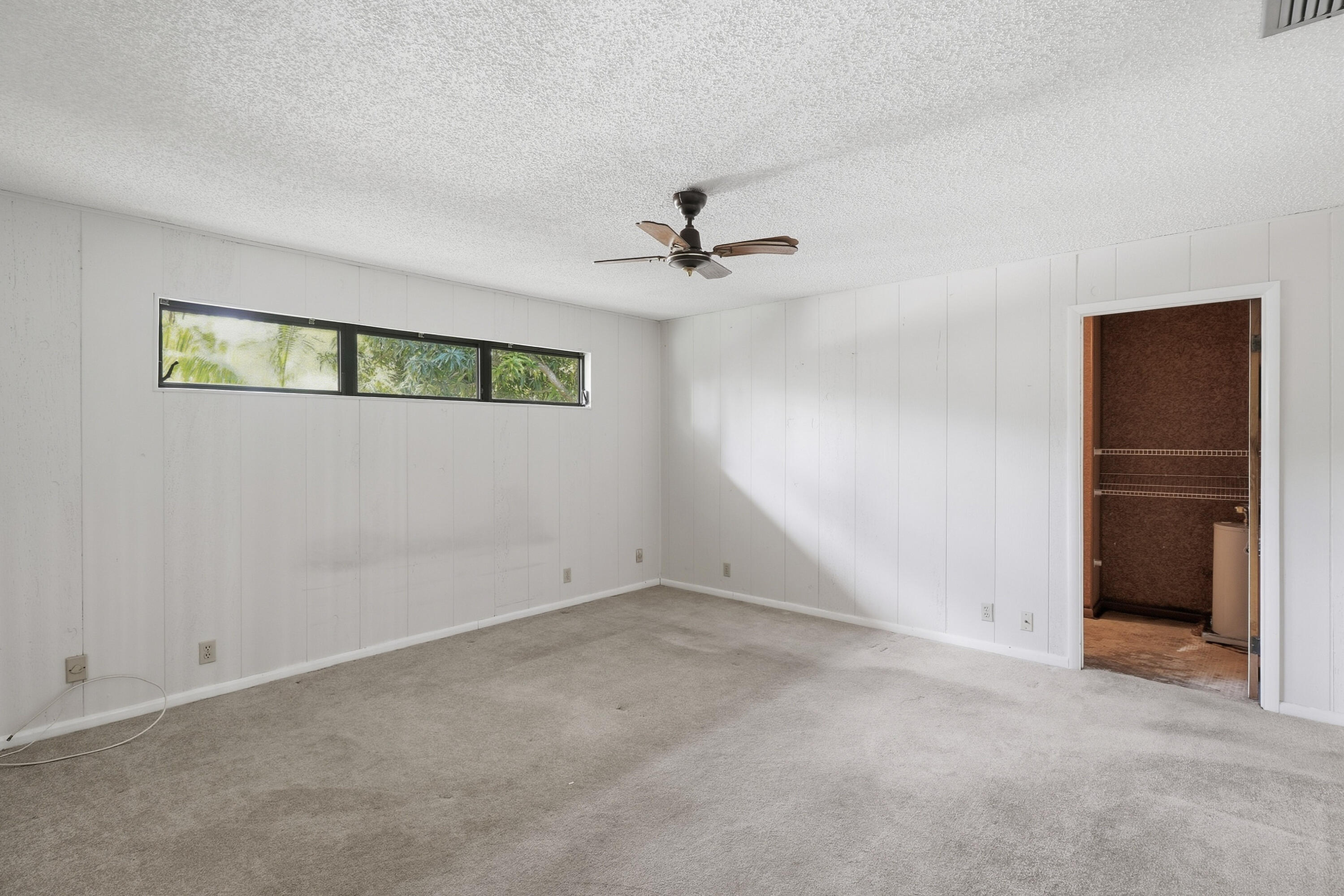 596 Greenwood Drive Property Photo 14
