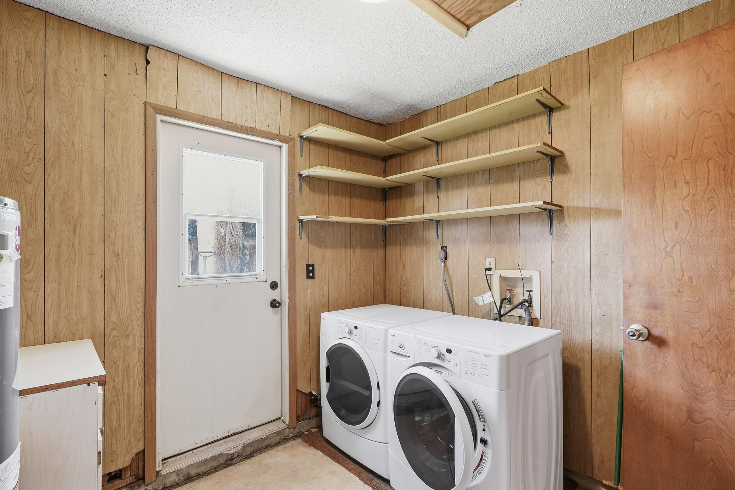 596 Greenwood Drive Property Photo 34