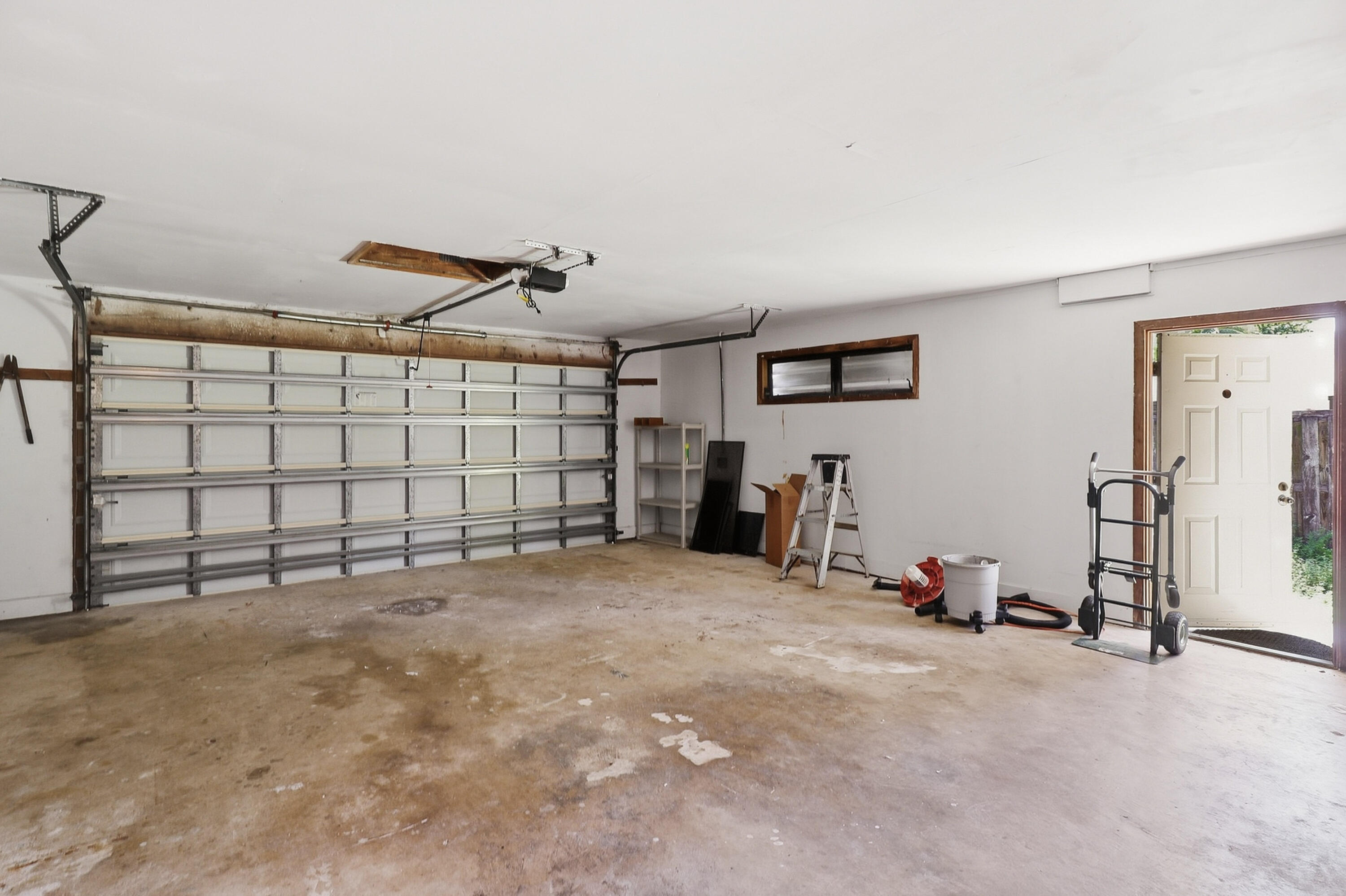 596 Greenwood Drive Property Photo 35
