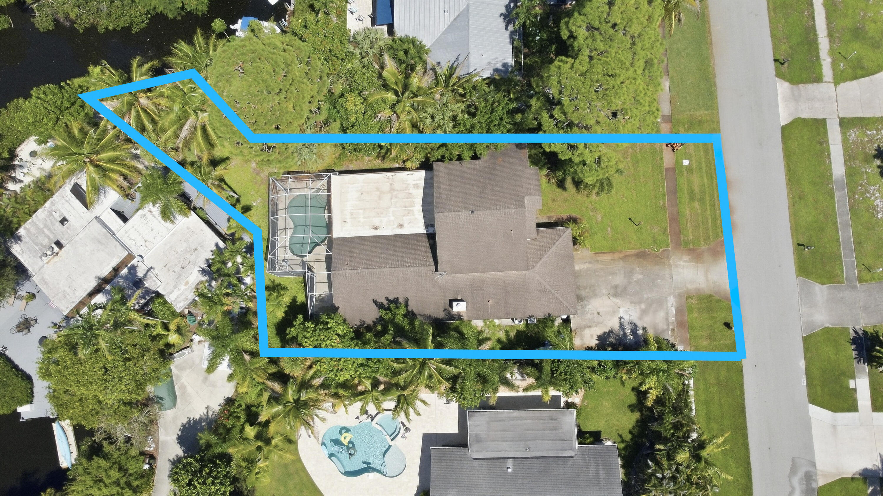 596 Greenwood Drive Property Photo 38