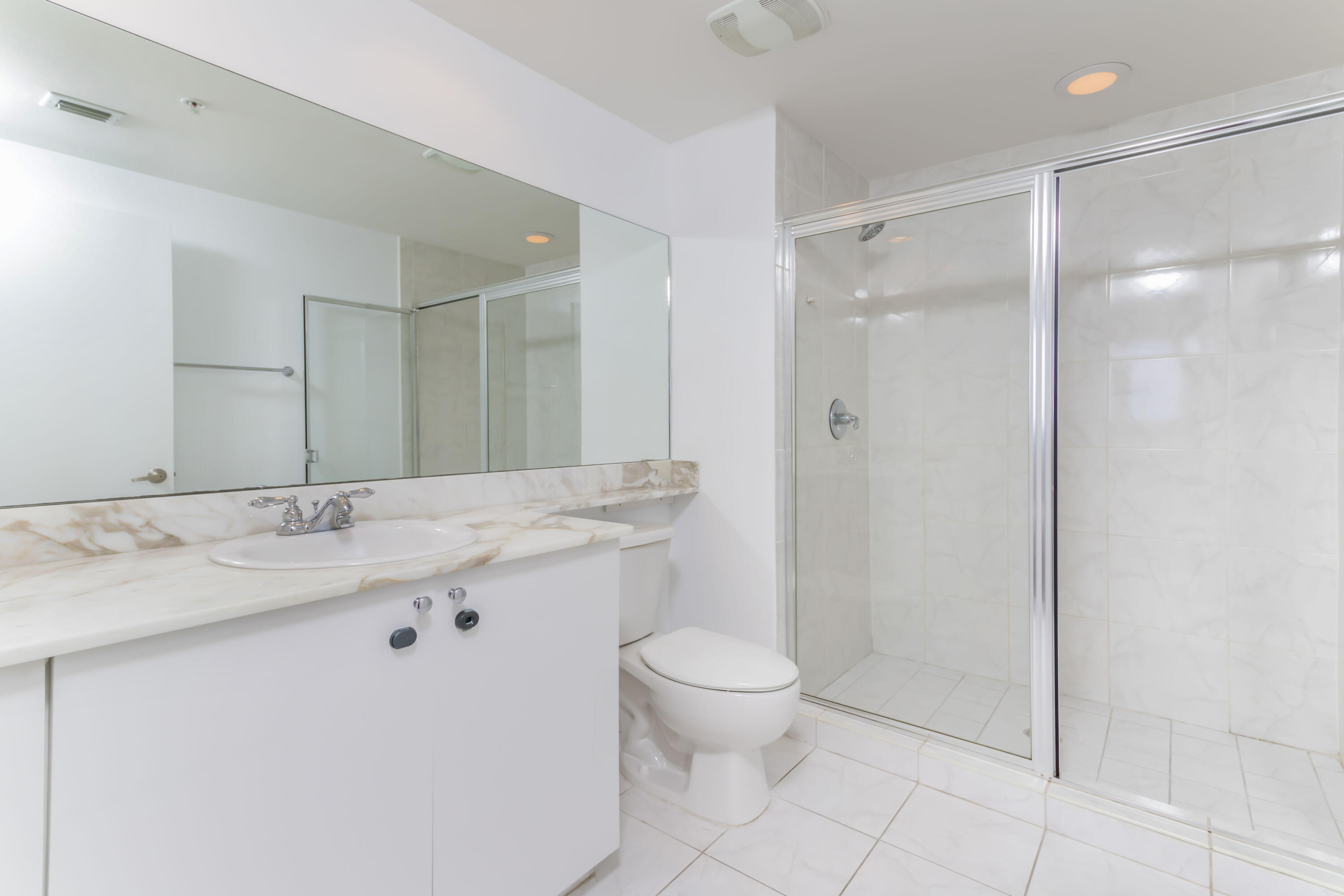 18800 Ne 29 Avenue 923 Property Photo 15
