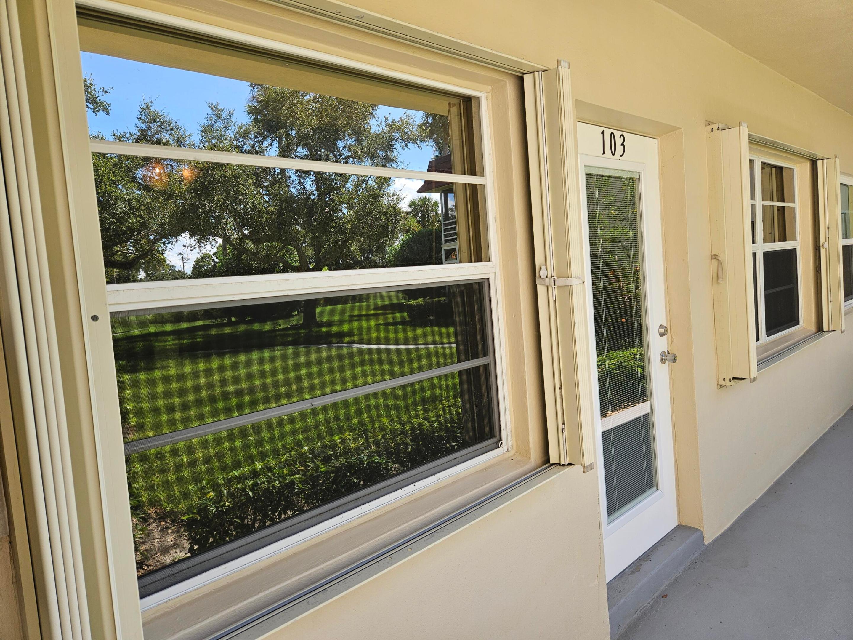 6 Vista Palm Lane 103 Property Photo 2