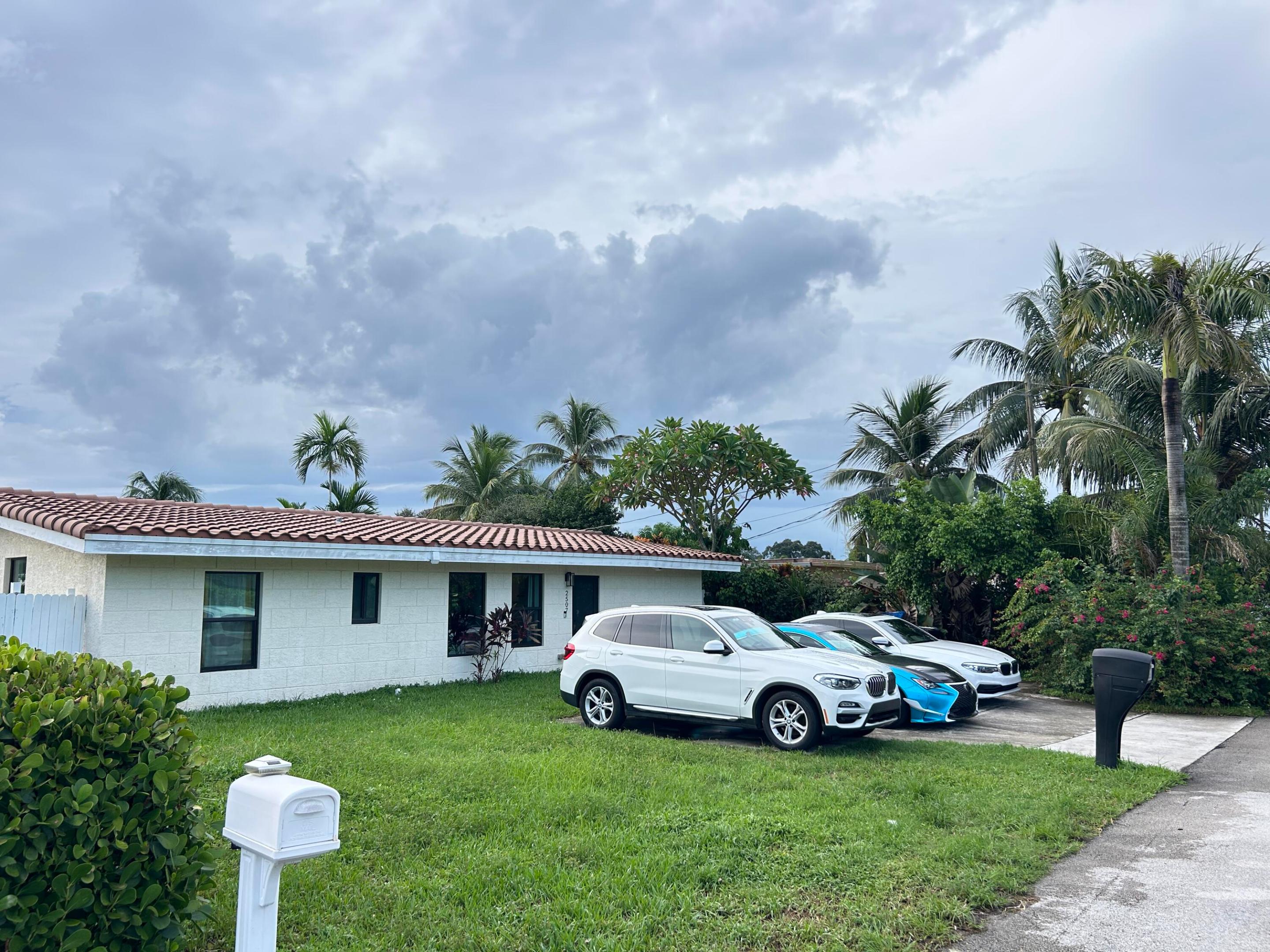 2507 Bimini Lane Property Photo 1