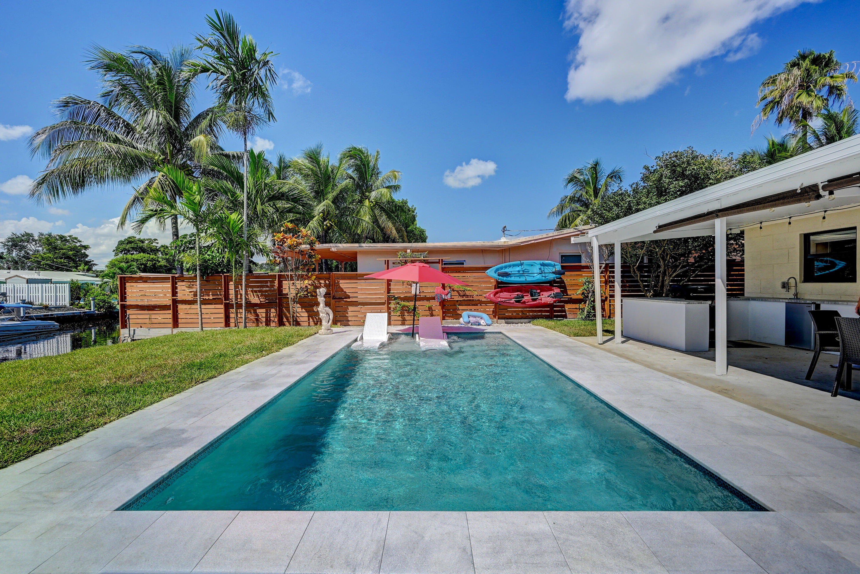 2507 Bimini Lane Property Photo 1