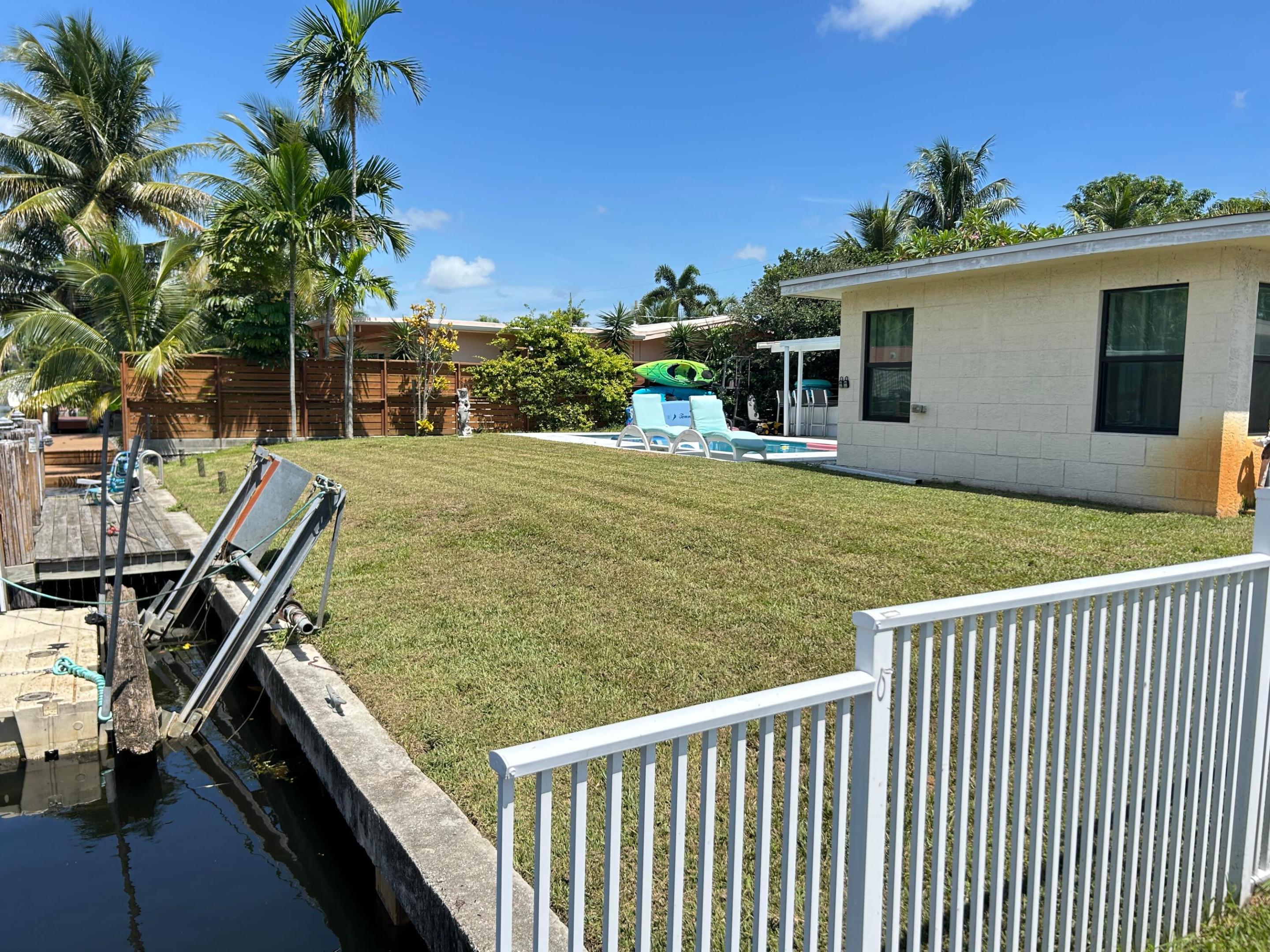 2507 Bimini Lane Property Photo 3