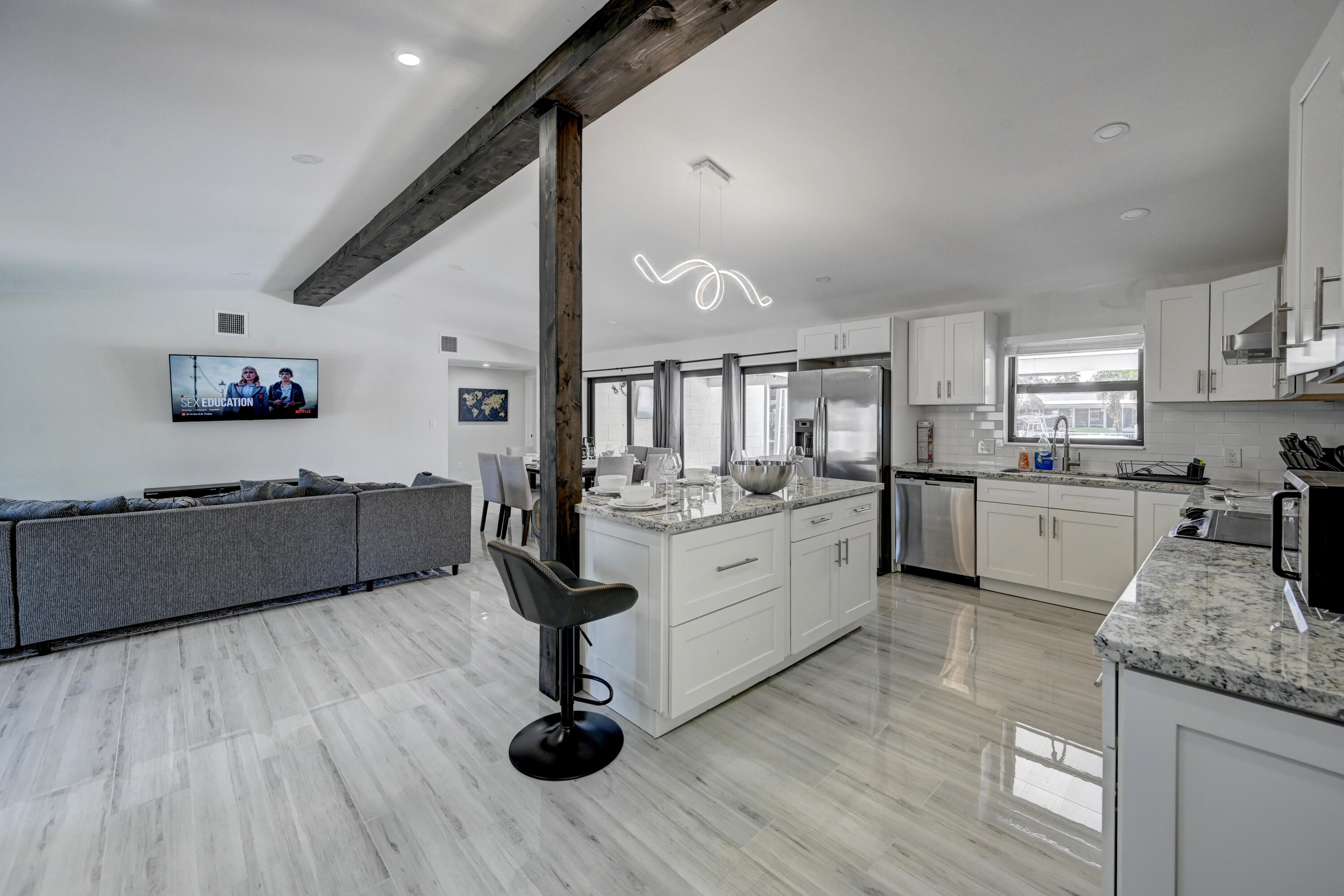 2507 Bimini Lane Property Photo 11