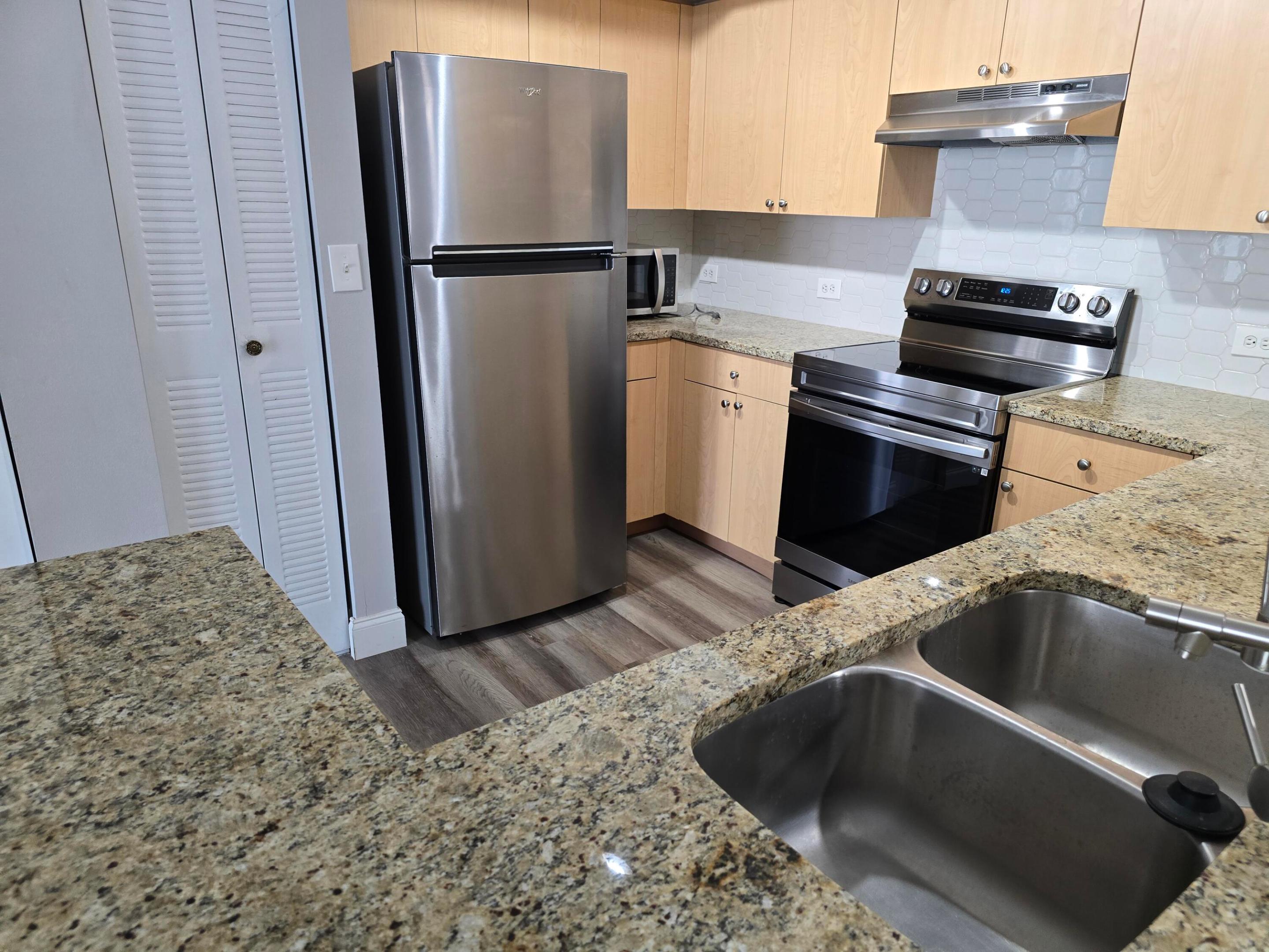 701 Villa Circle Property Photo 1