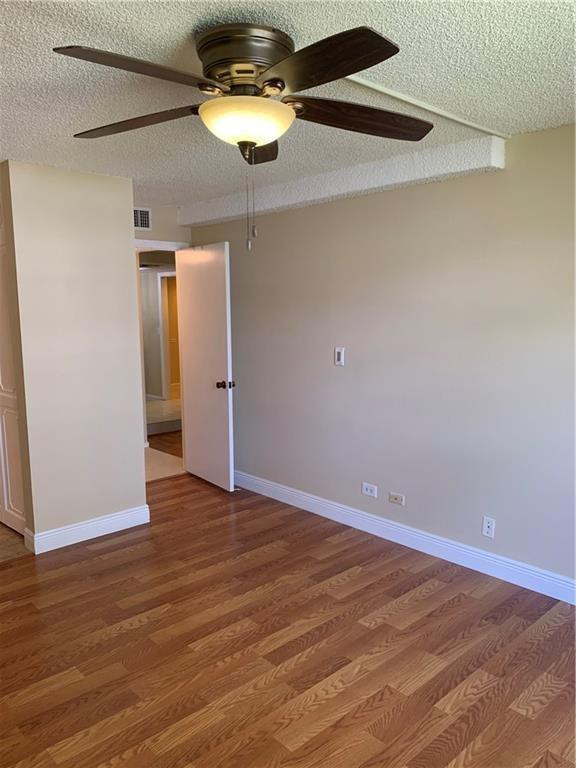 3650 Inverrary Drive 2g Property Photo 7