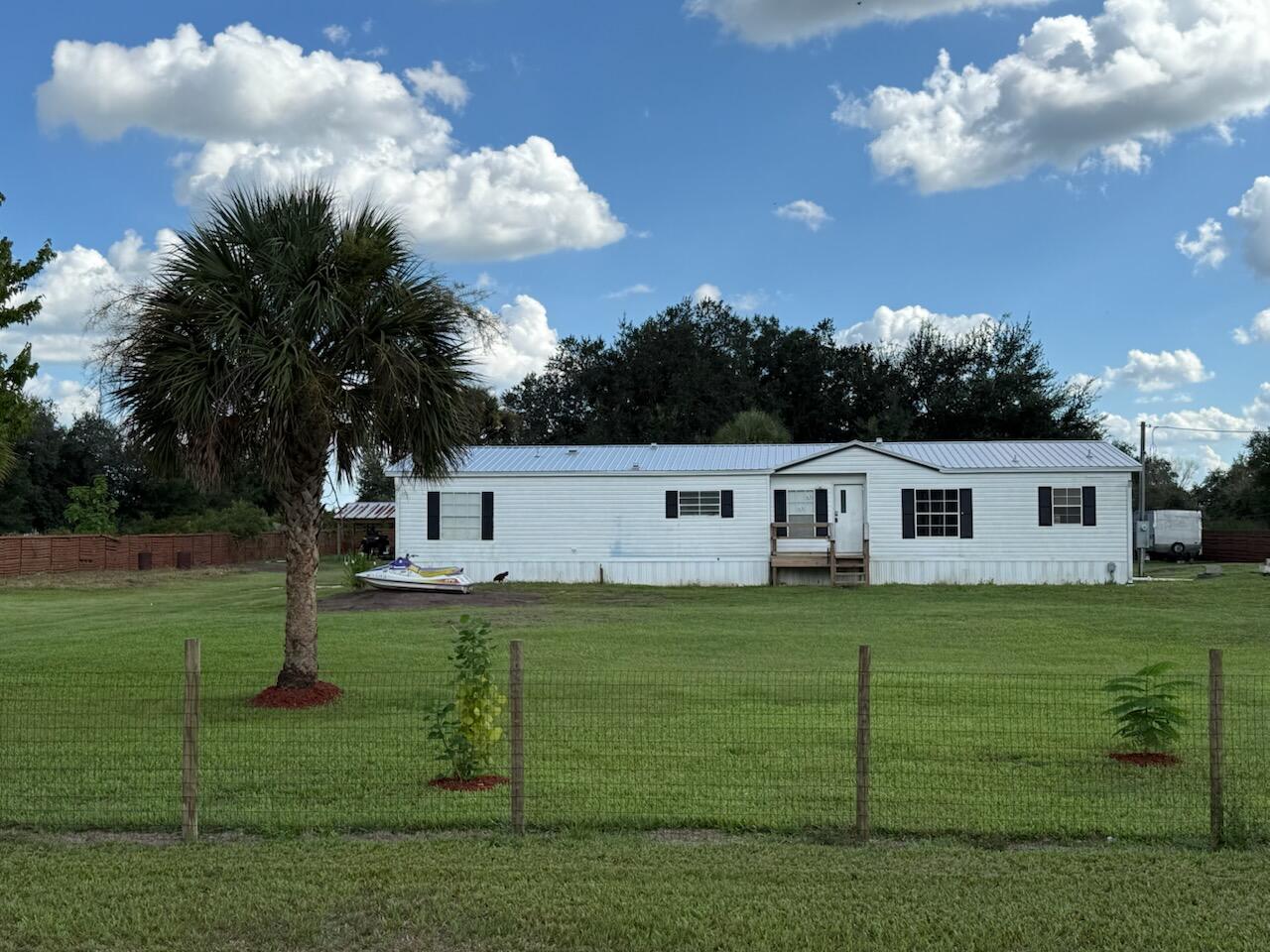 19046 NW 302ND