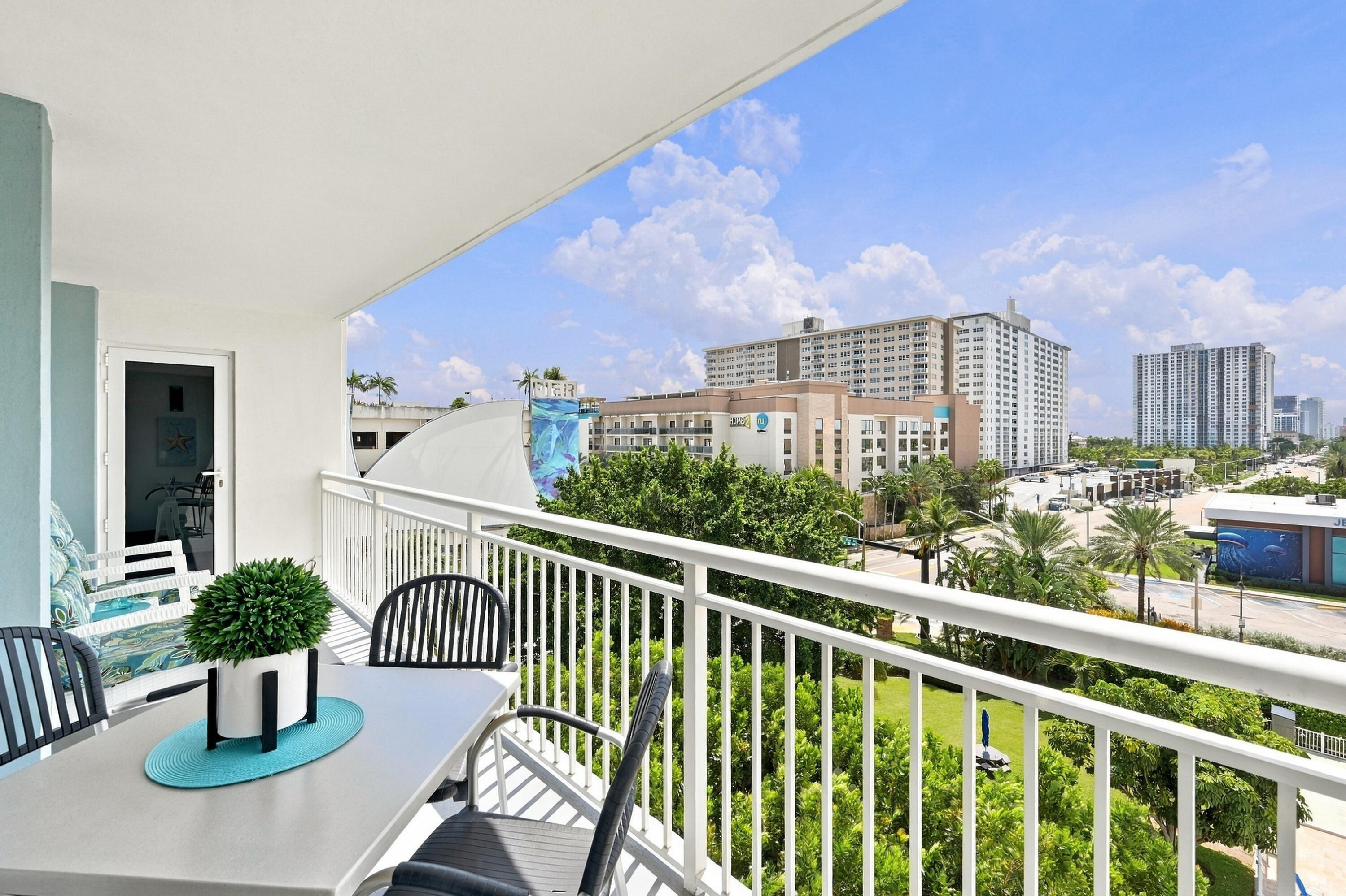 201 N Ocean Boulevard 604 Property Photo 34