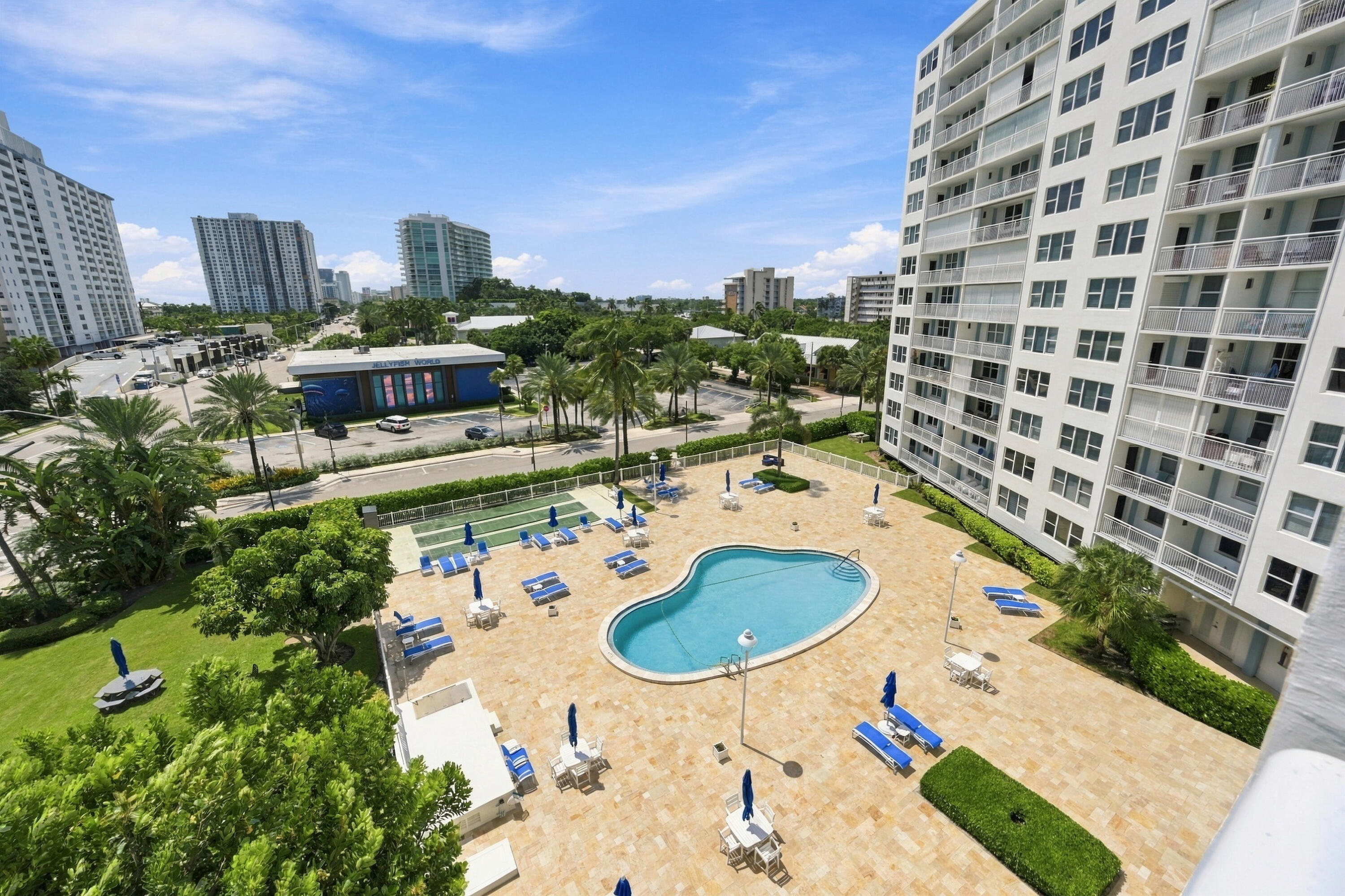 201 N Ocean Boulevard 604 Property Photo 40