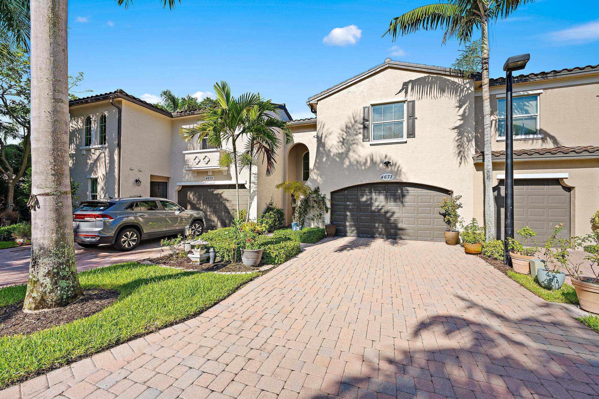 4673 Mediterranean Circle Property Photo 2