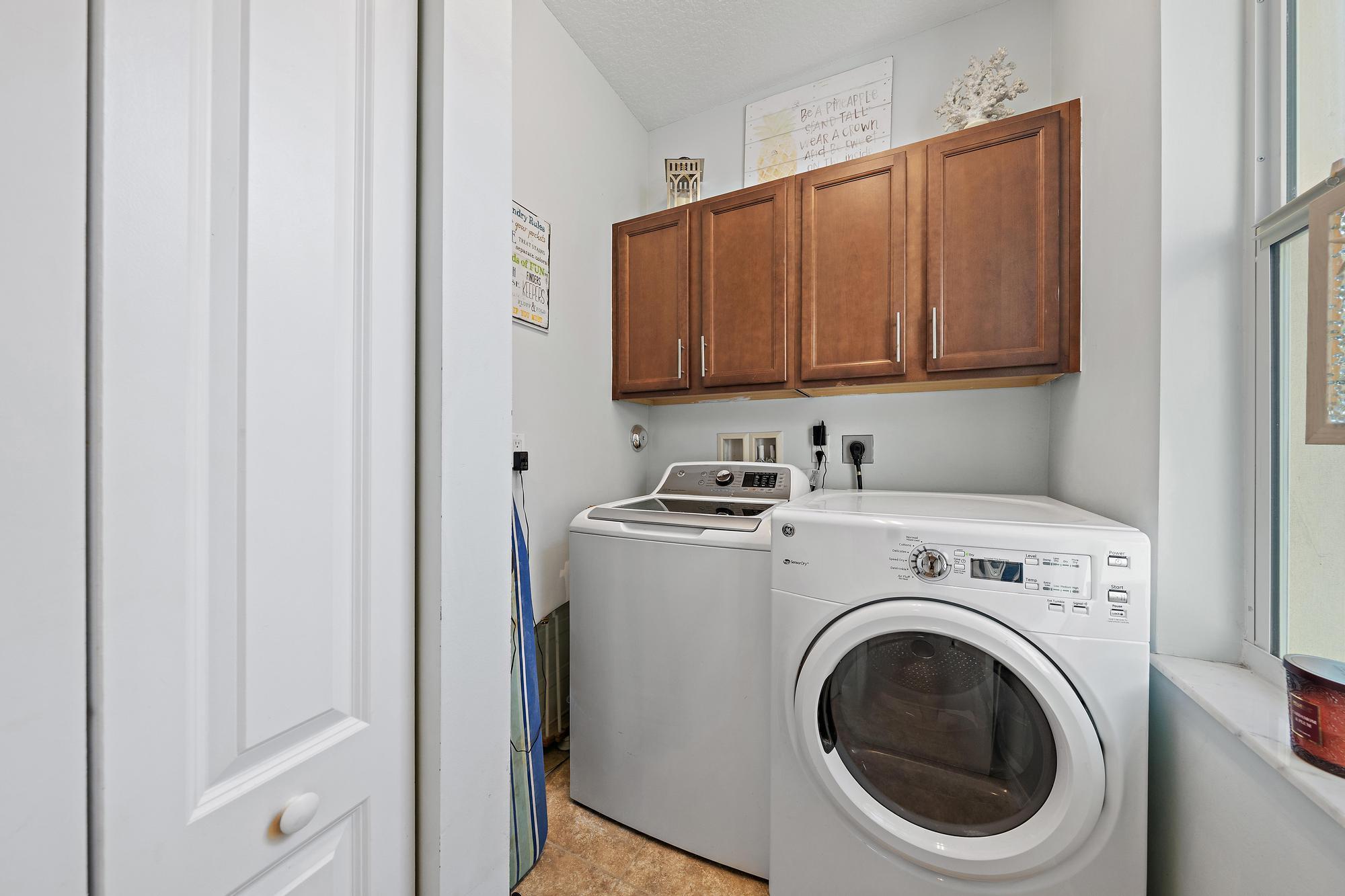 4673 Mediterranean Circle Property Photo 11
