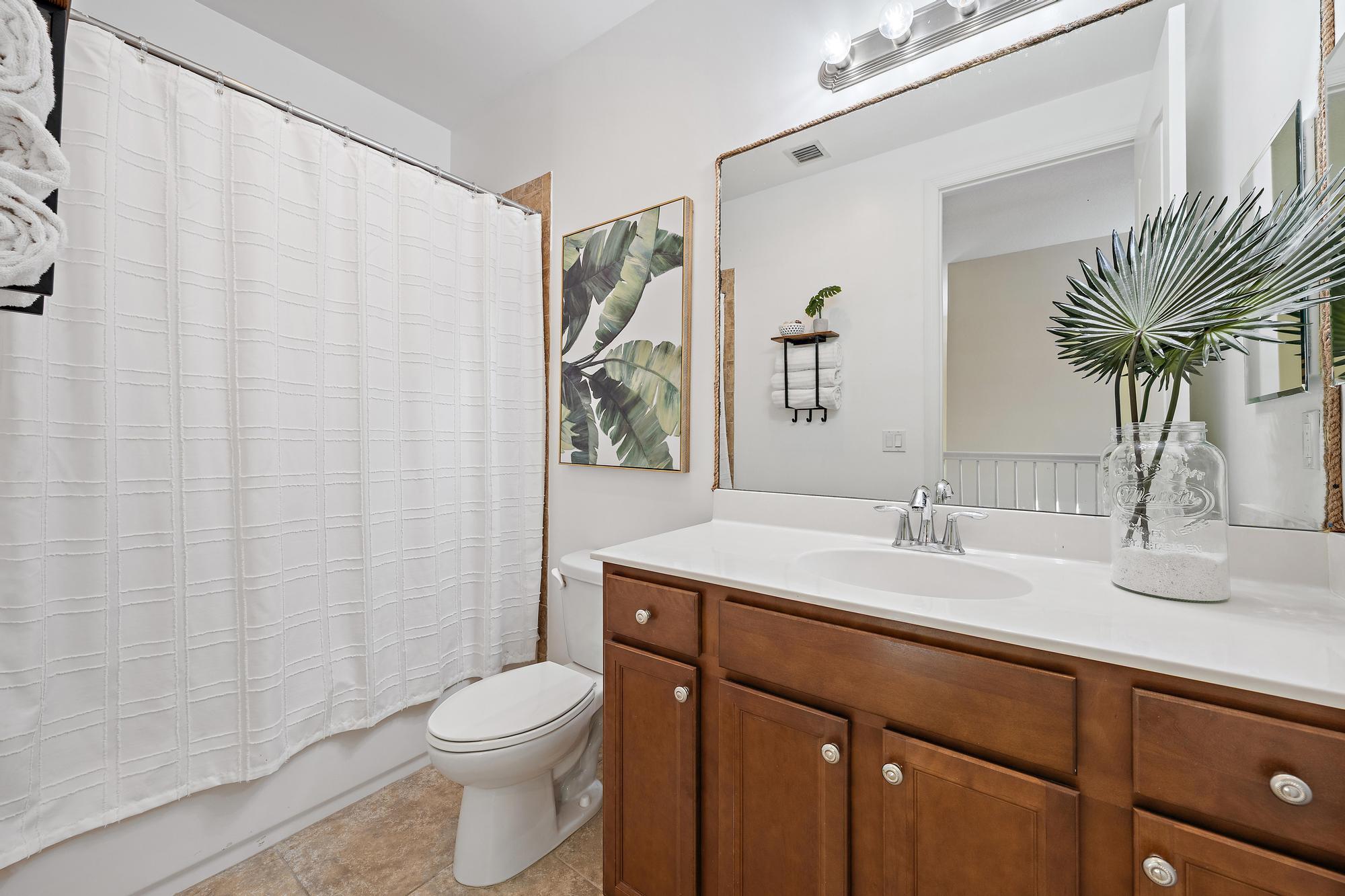 4673 Mediterranean Circle Property Photo 12