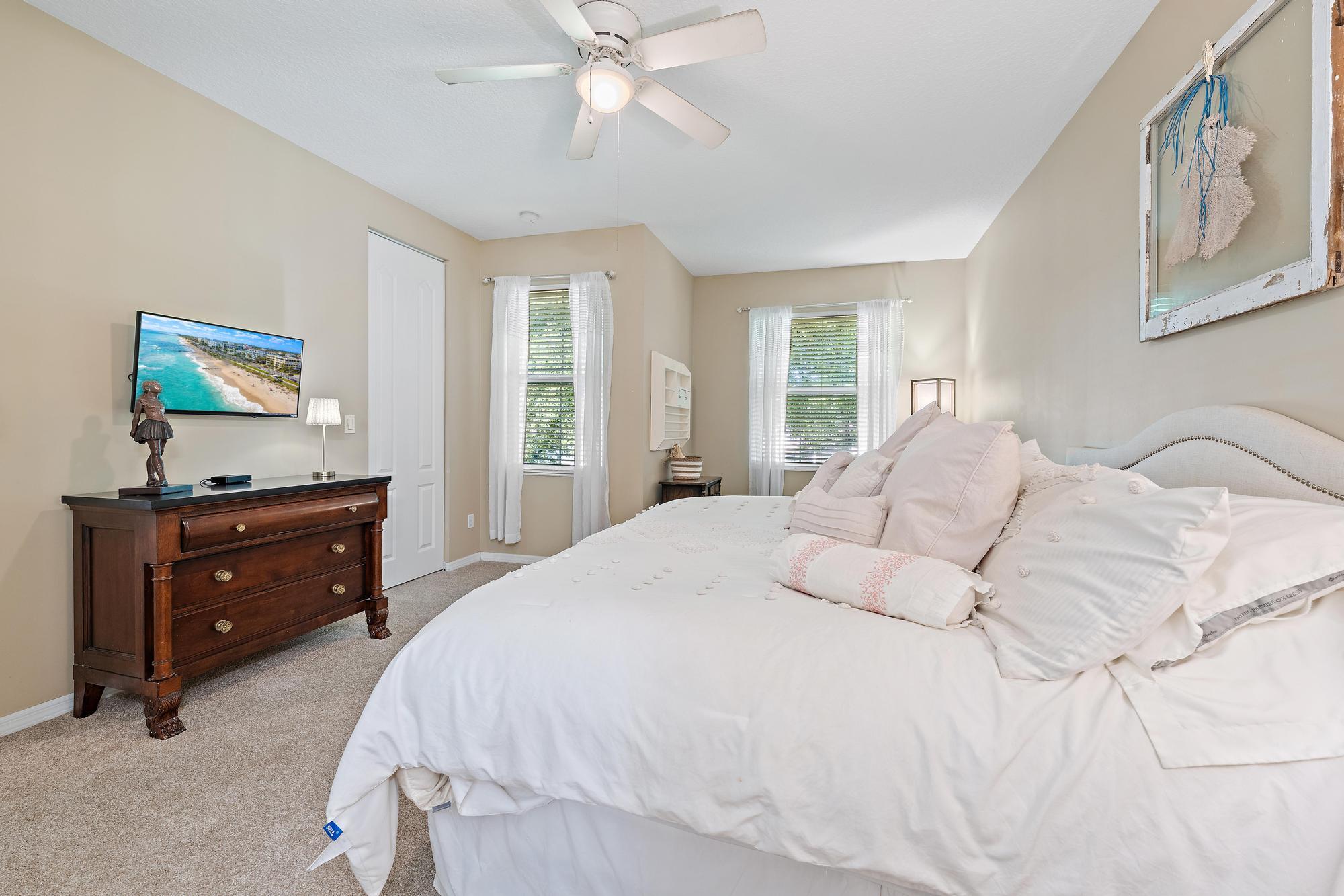4673 Mediterranean Circle Property Photo 16