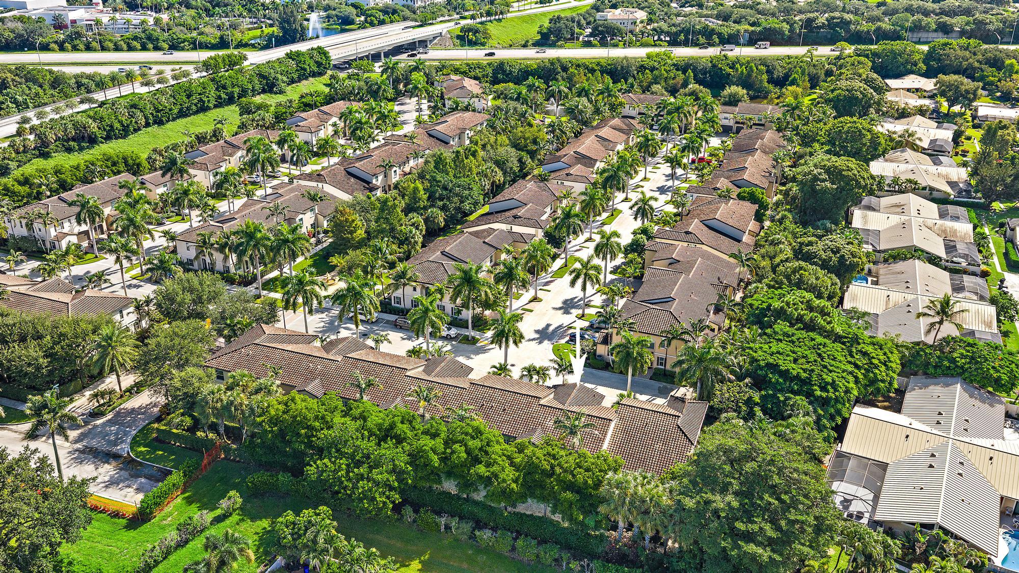4673 Mediterranean Circle Property Photo 27