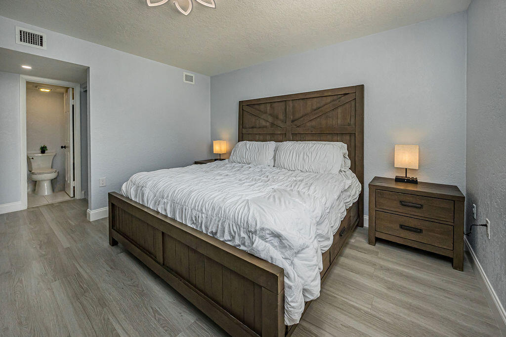 3630 Whitehall Drive 301 Property Photo 19