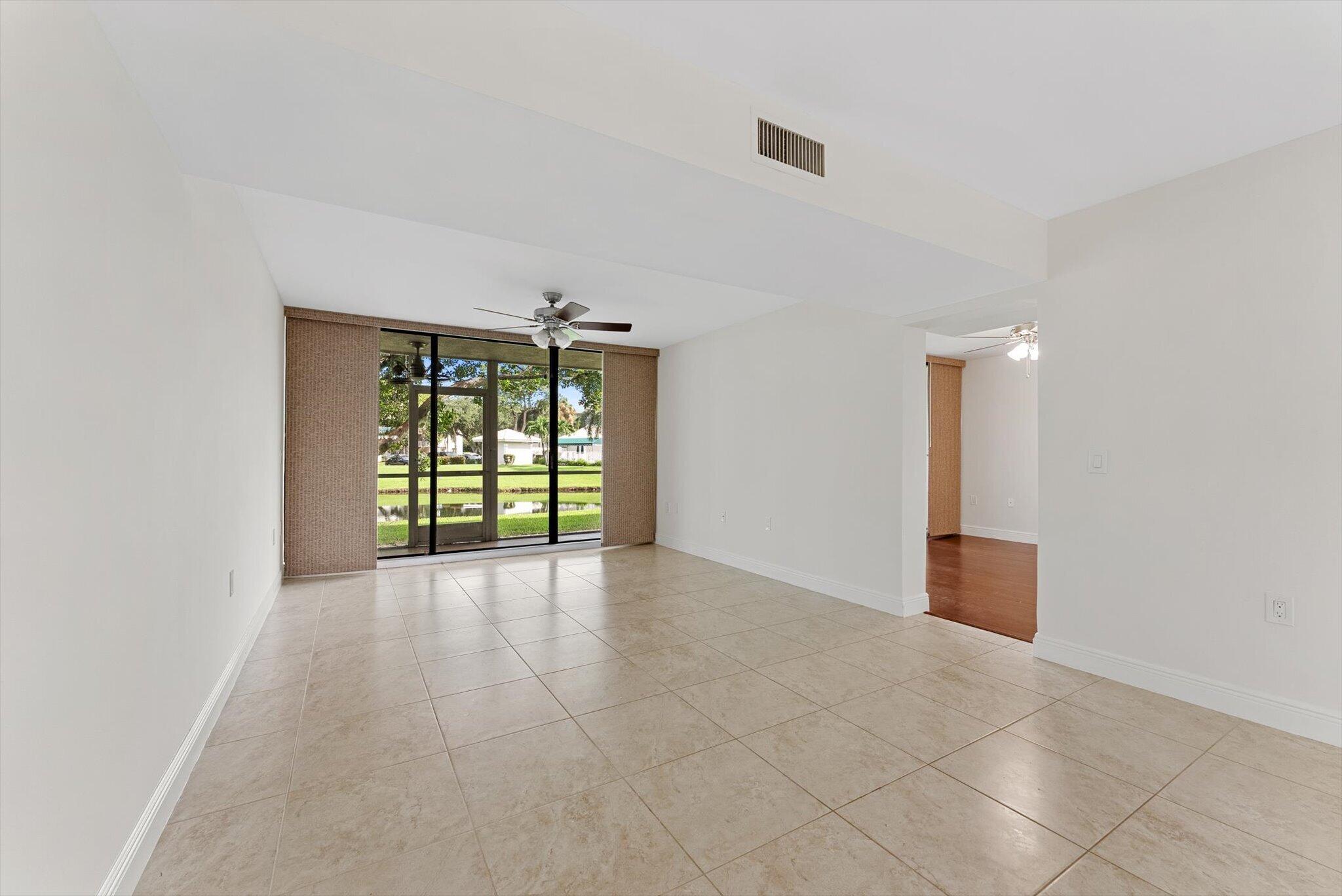6205 Balboa Circle 102 Property Photo 9