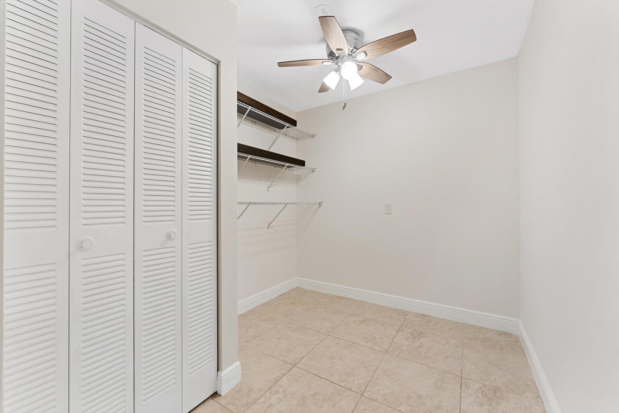 6205 Balboa Circle 102 Property Photo 21