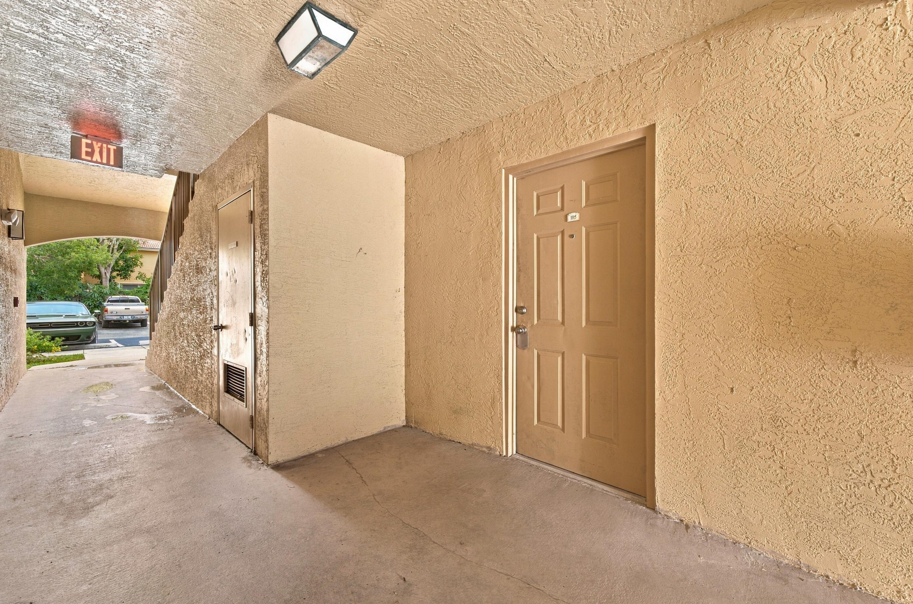 4041 San Marino Boulevard 105 Property Photo 4