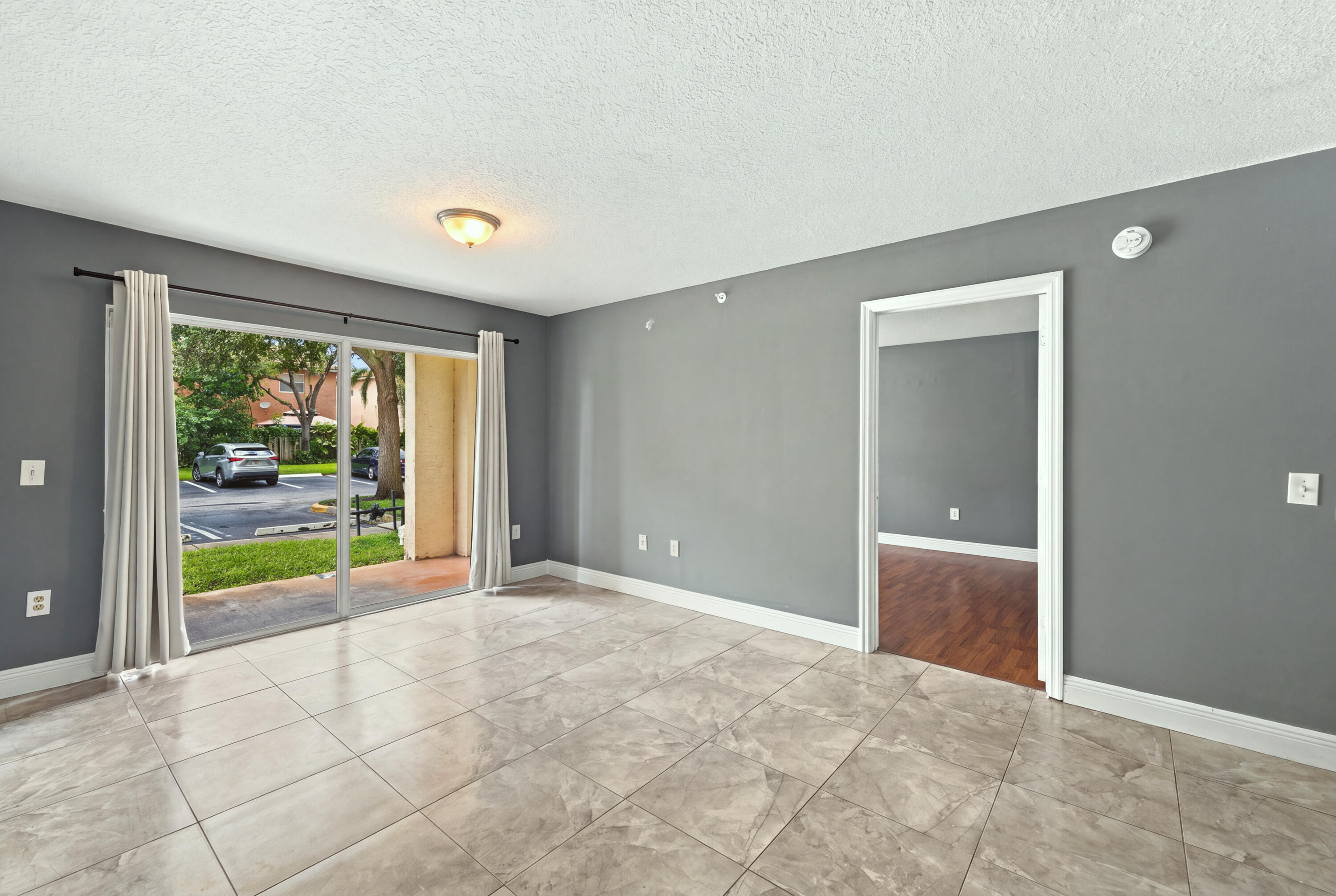 4041 San Marino Boulevard 105 Property Photo 5