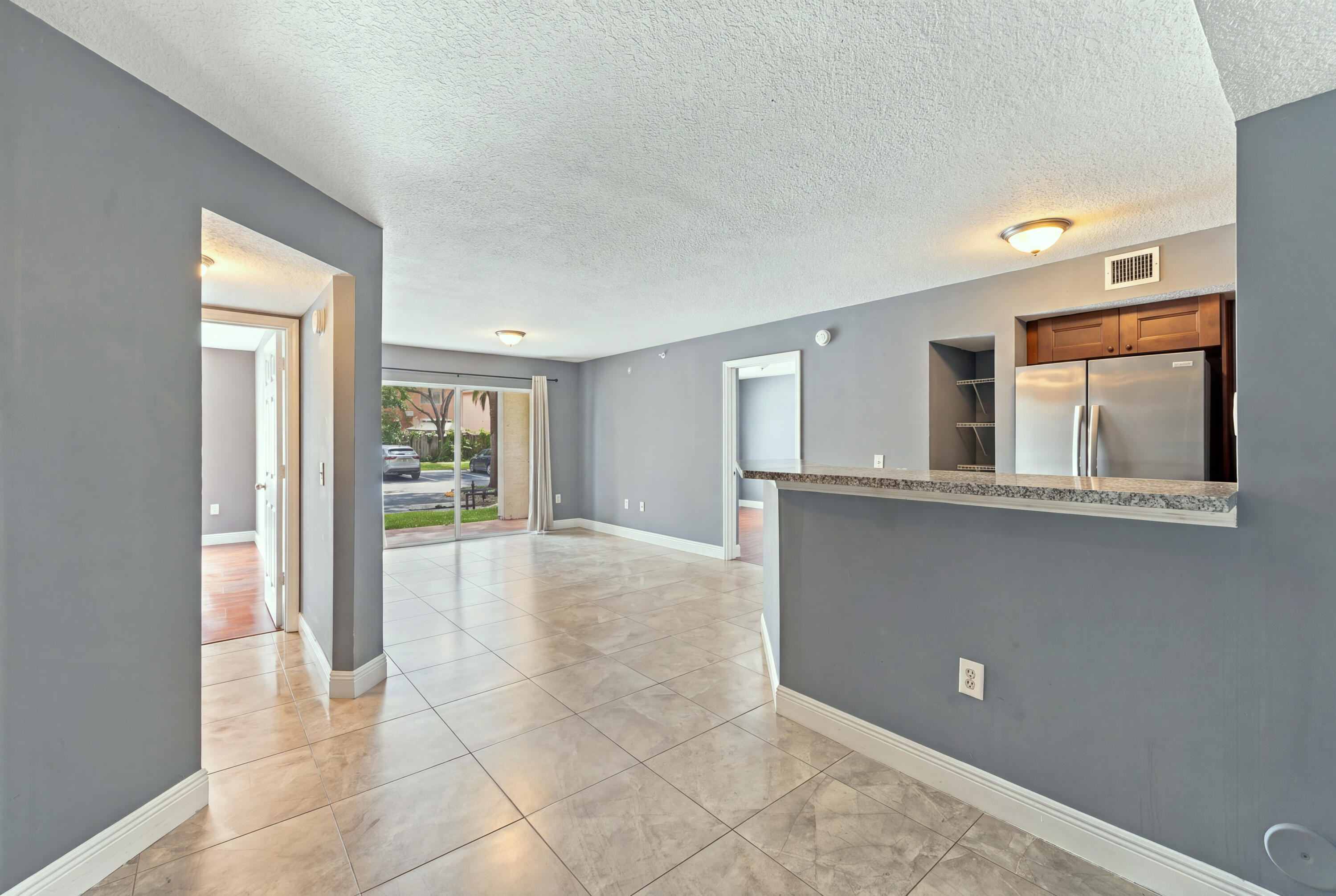 4041 San Marino Boulevard 105 Property Photo 9