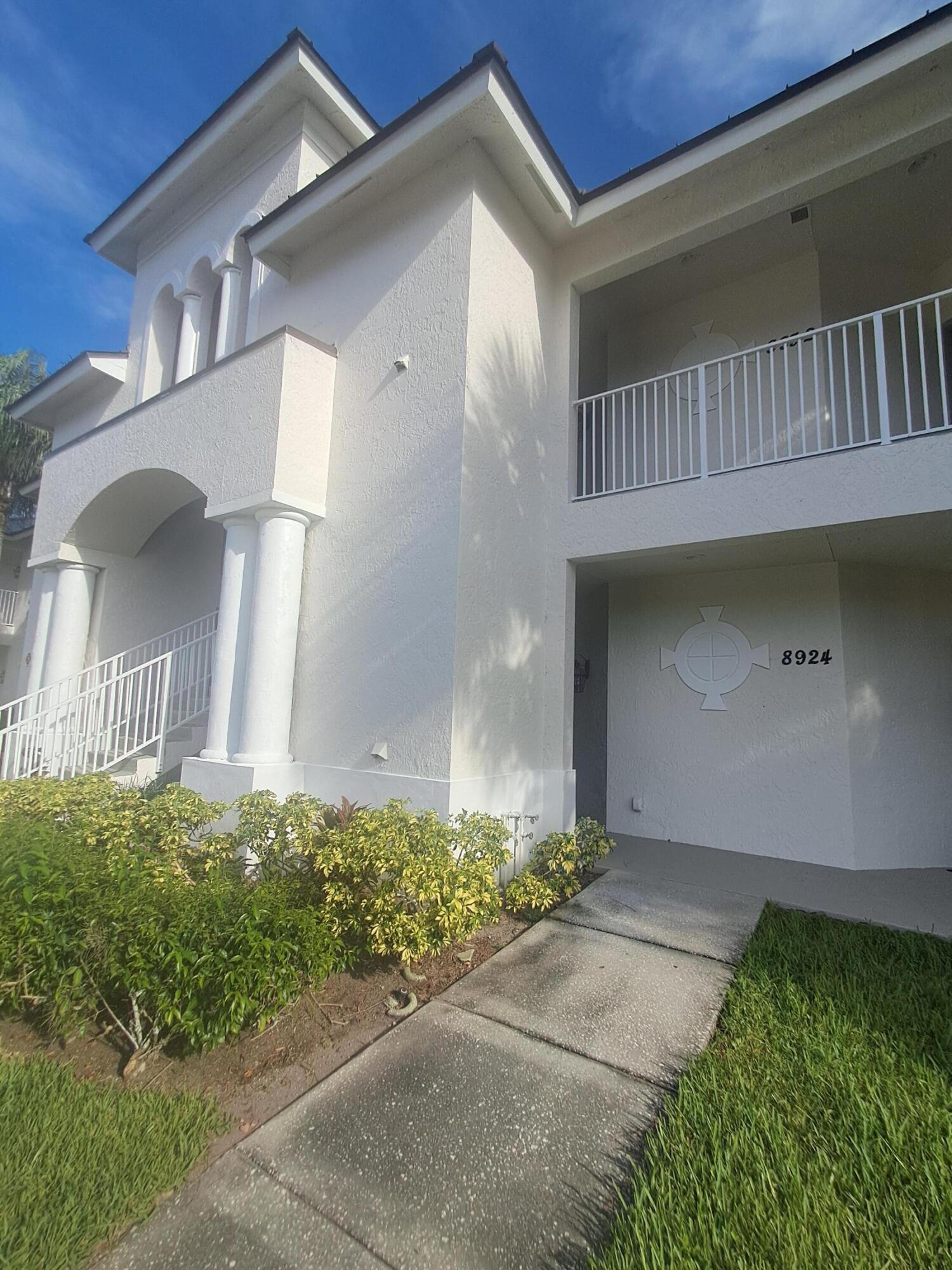 8924 Sandshot Court A Property Photo 1