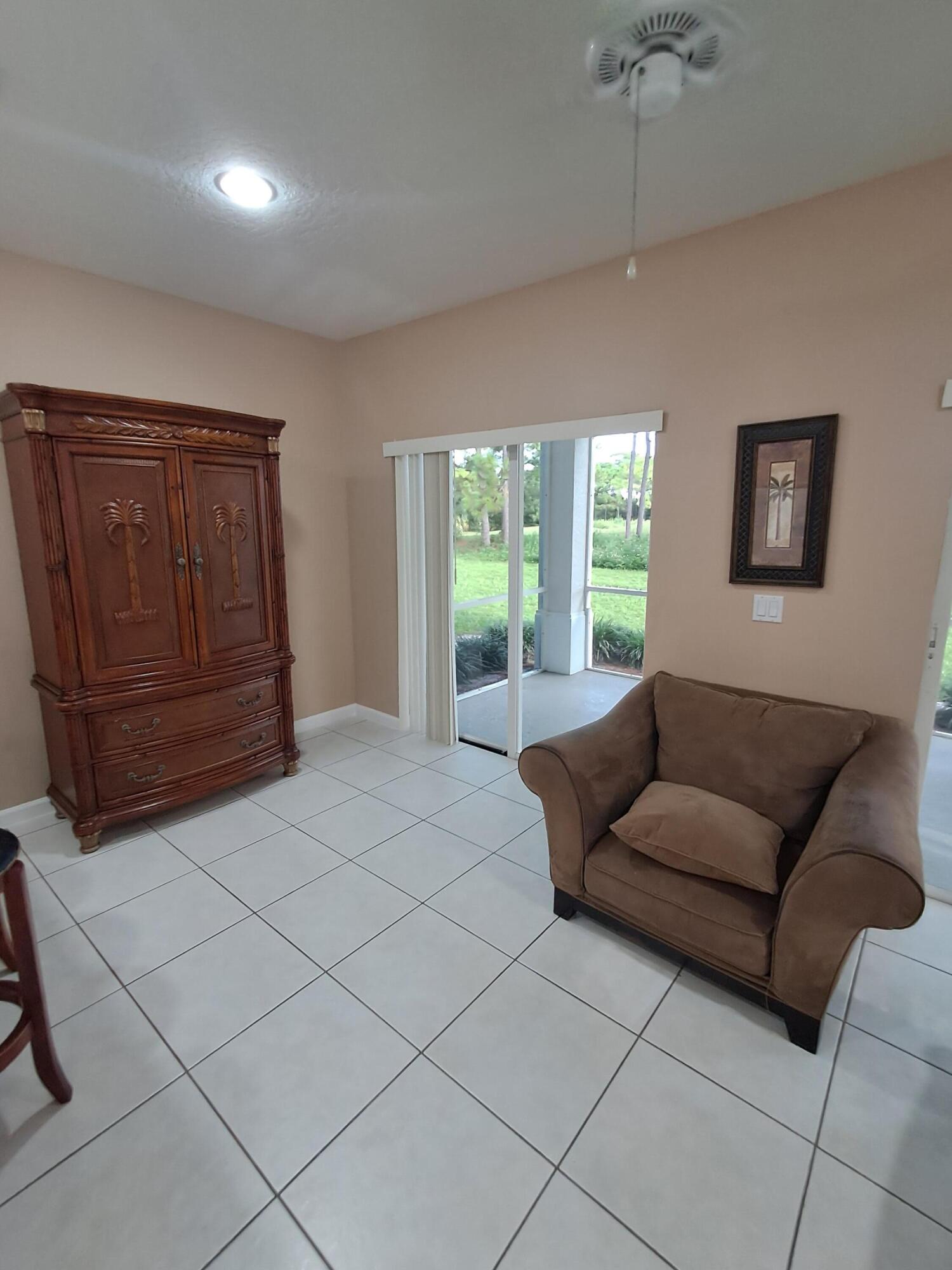8924 Sandshot Court A Property Photo 8