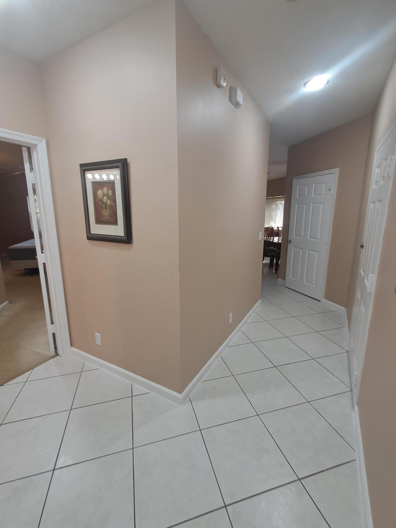 8924 Sandshot Court A Property Photo 14