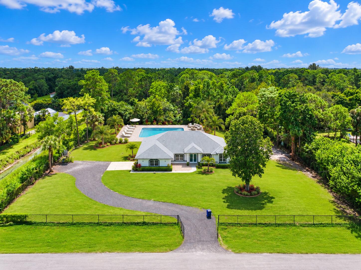 17770 75th Place N Property Photo 1