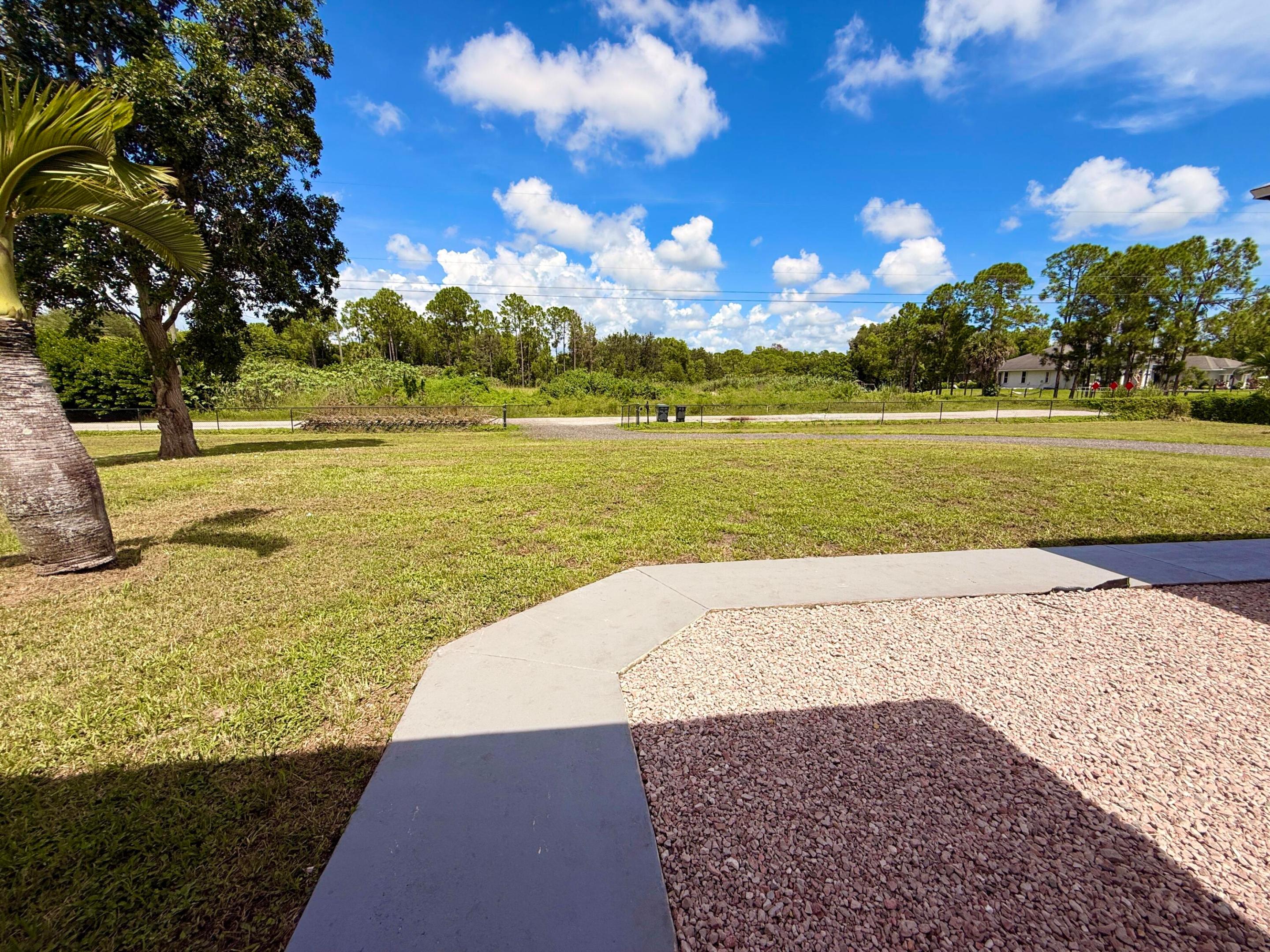 17770 75th Place N Property Photo 7