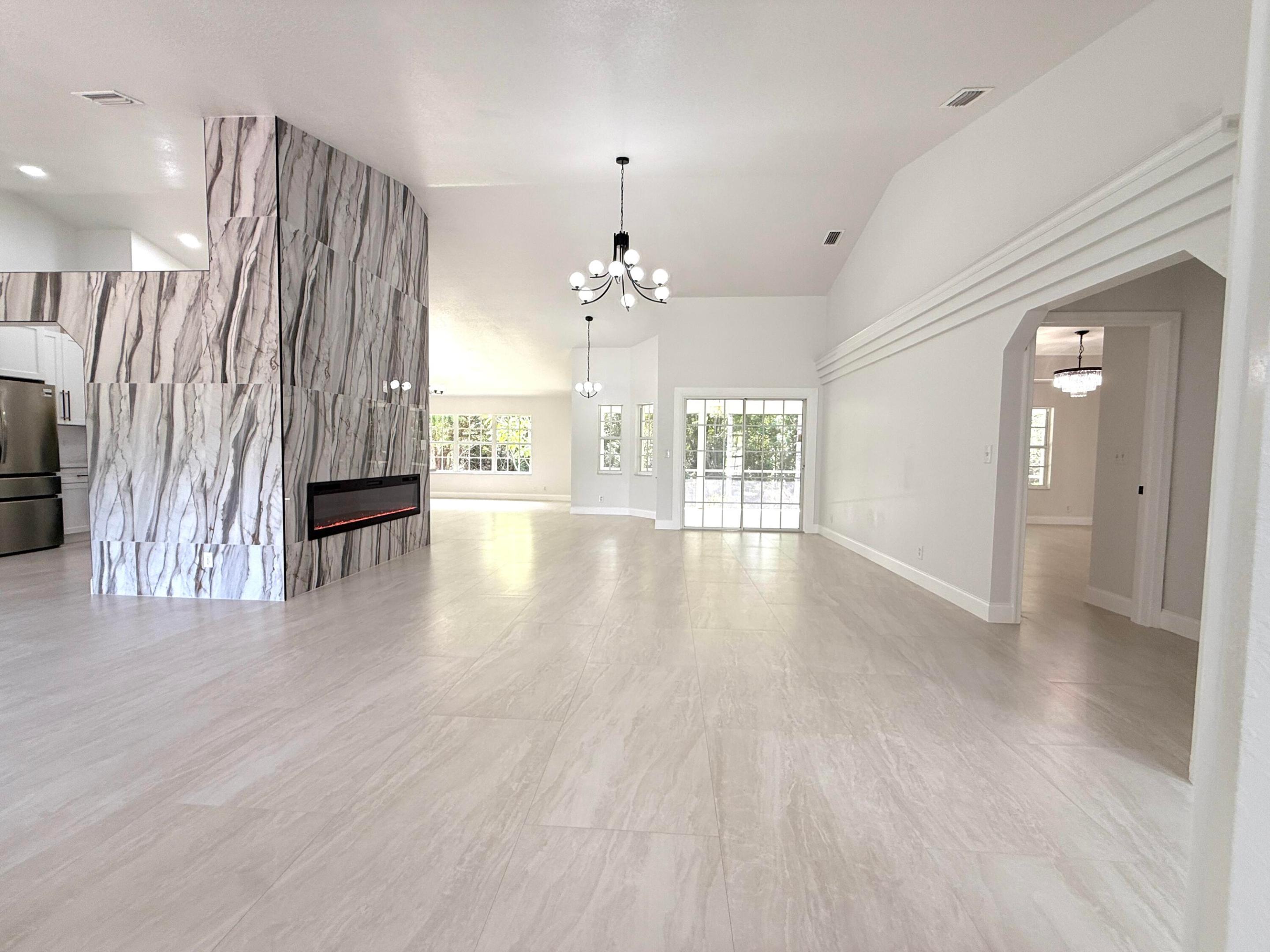 17770 75th Place N Property Photo 30