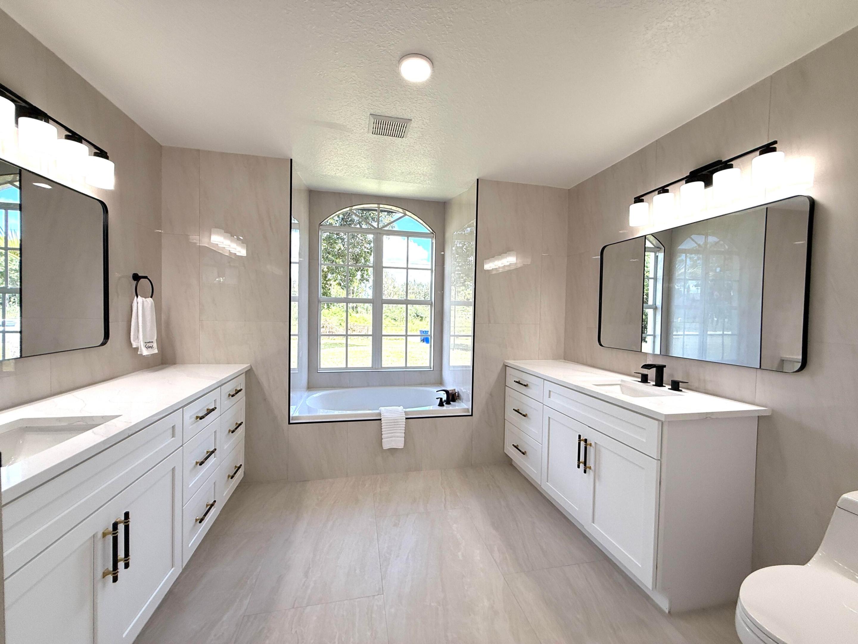 17770 75th Place N Property Photo 38