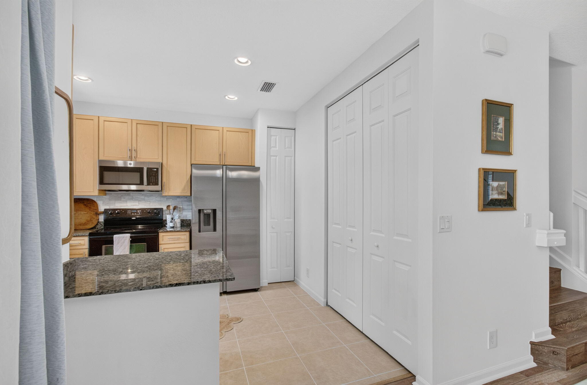238 E Chrystie Circle Property Photo 17