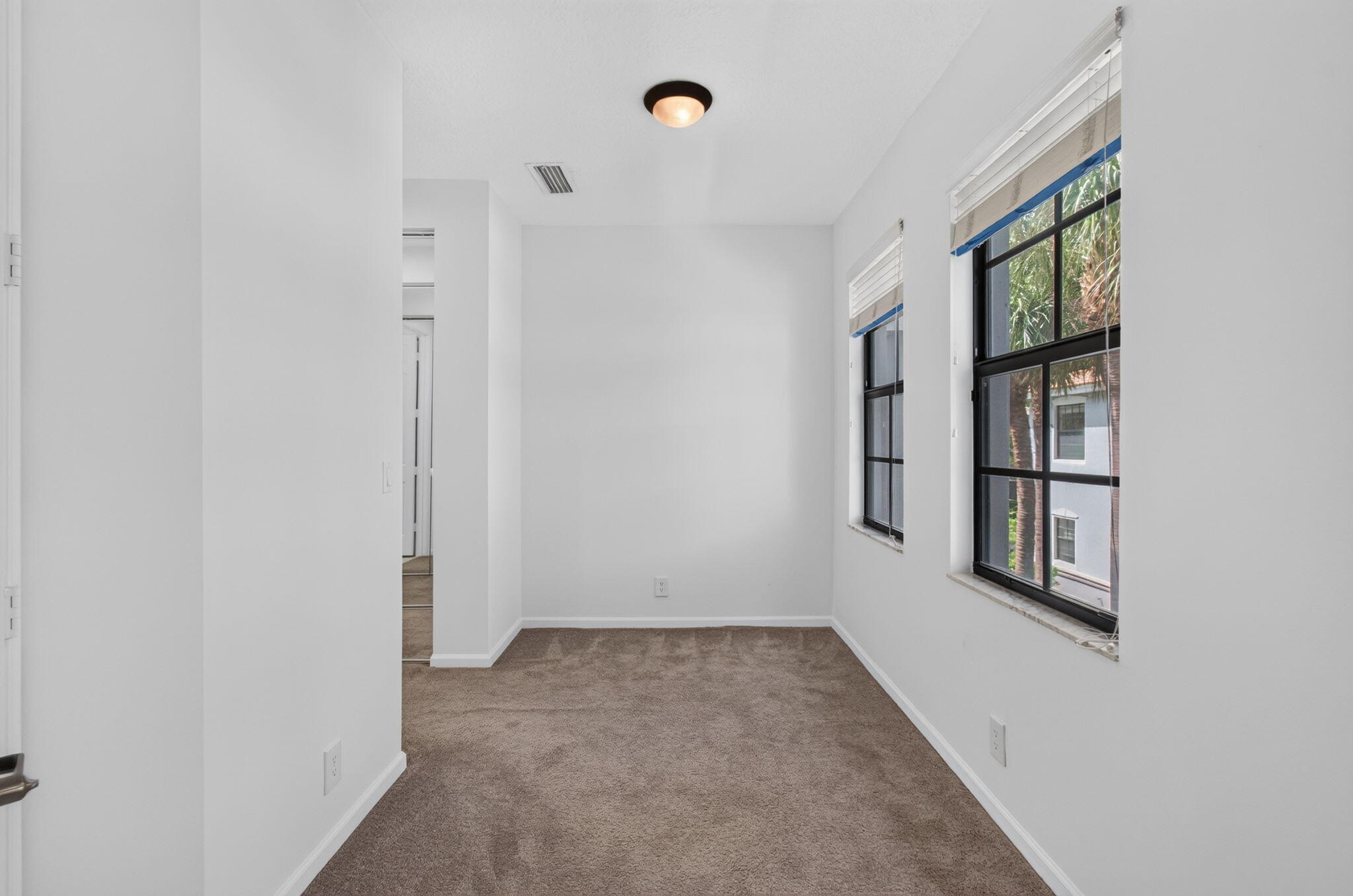 238 E Chrystie Circle Property Photo 40