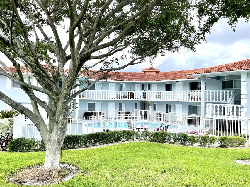 431 W CAMINO REAL 19 Property Photo 1