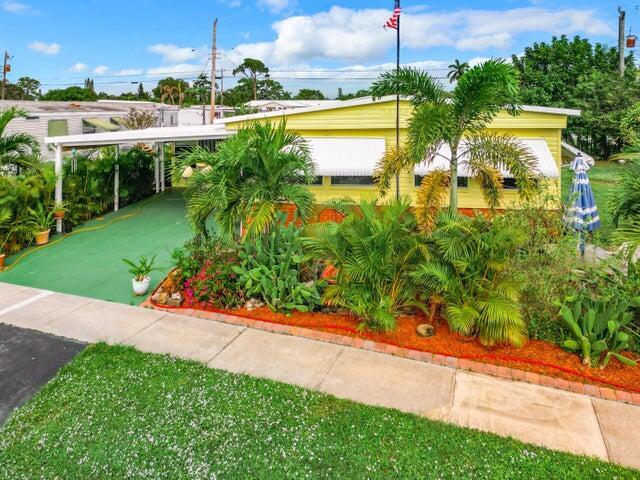4215 Meadow View Drive Property Photo 2