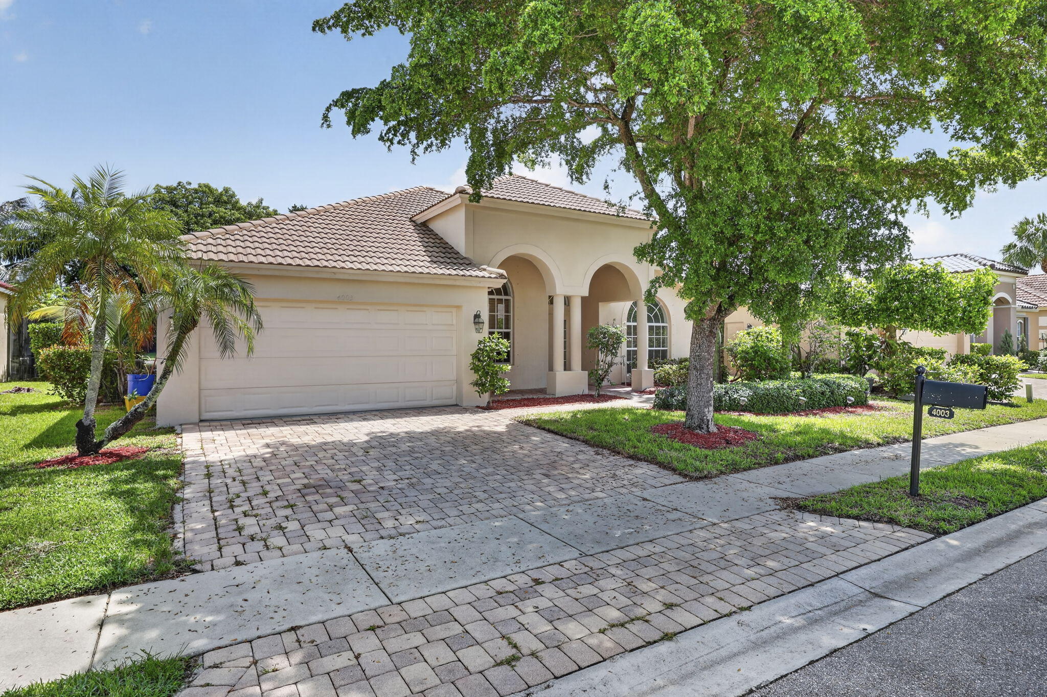4003 W Hamilton Key Property Photo 1