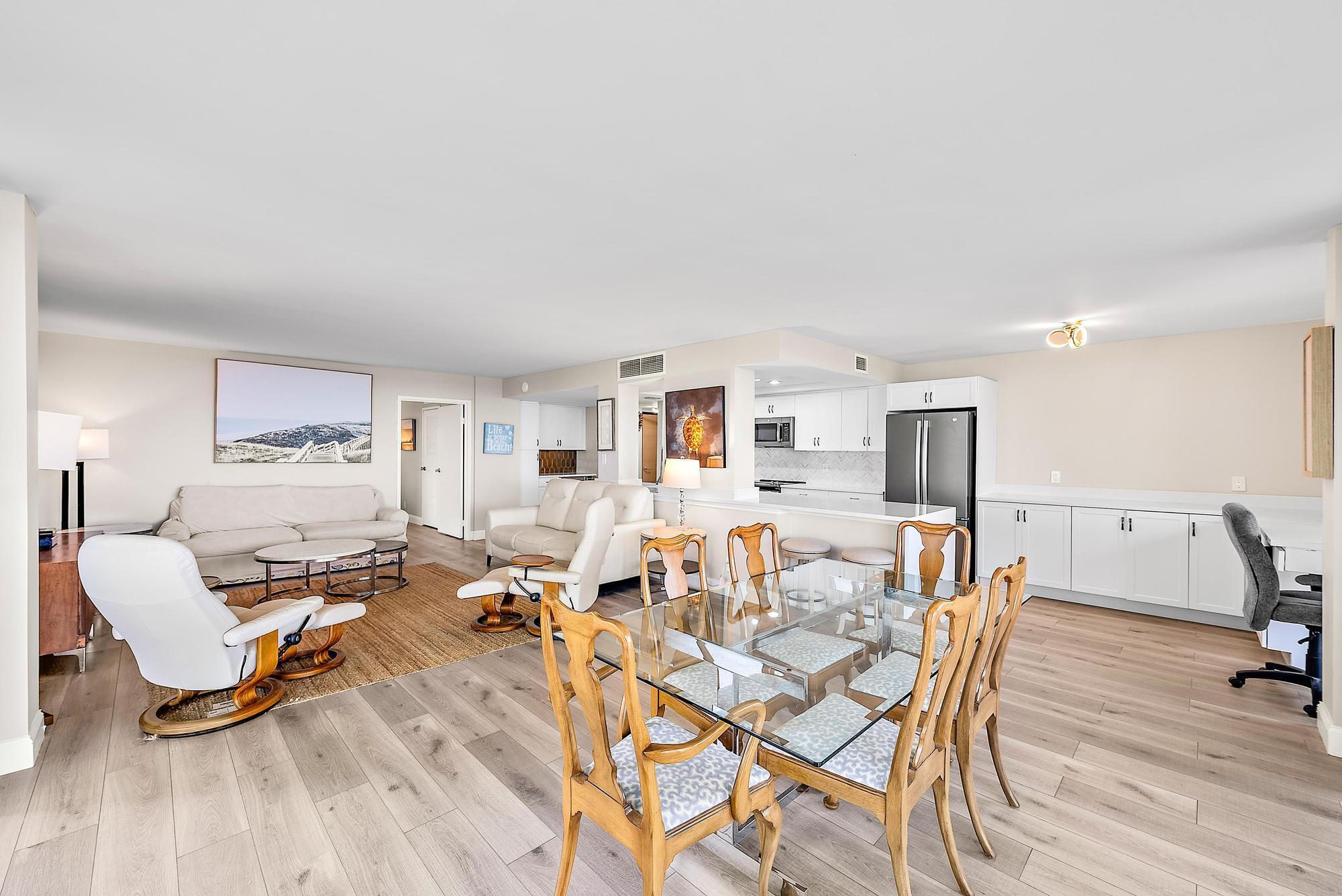 5460 N Ocean Drive 3b Property Photo 8