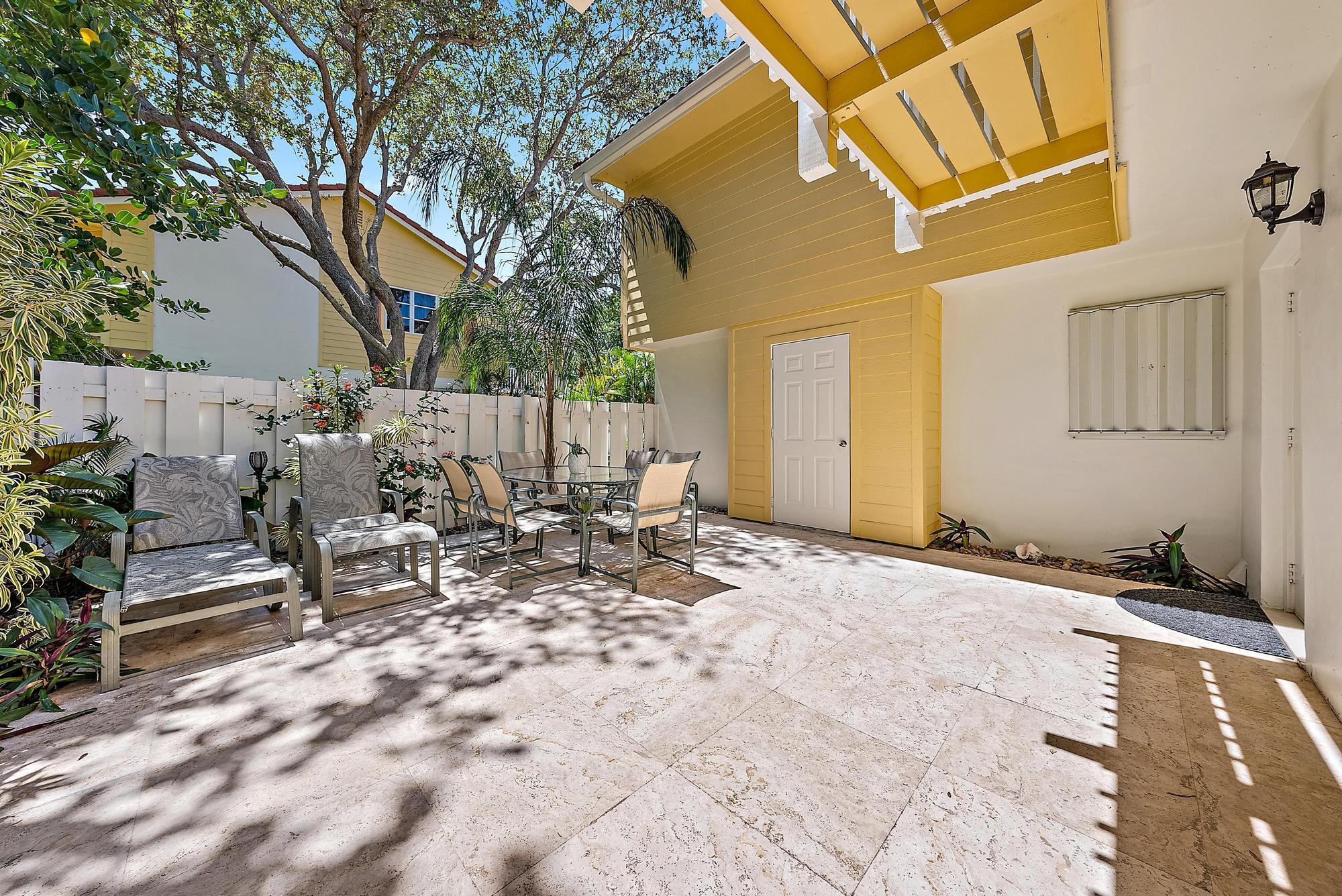 154 Seabreeze Circle Property Photo 4