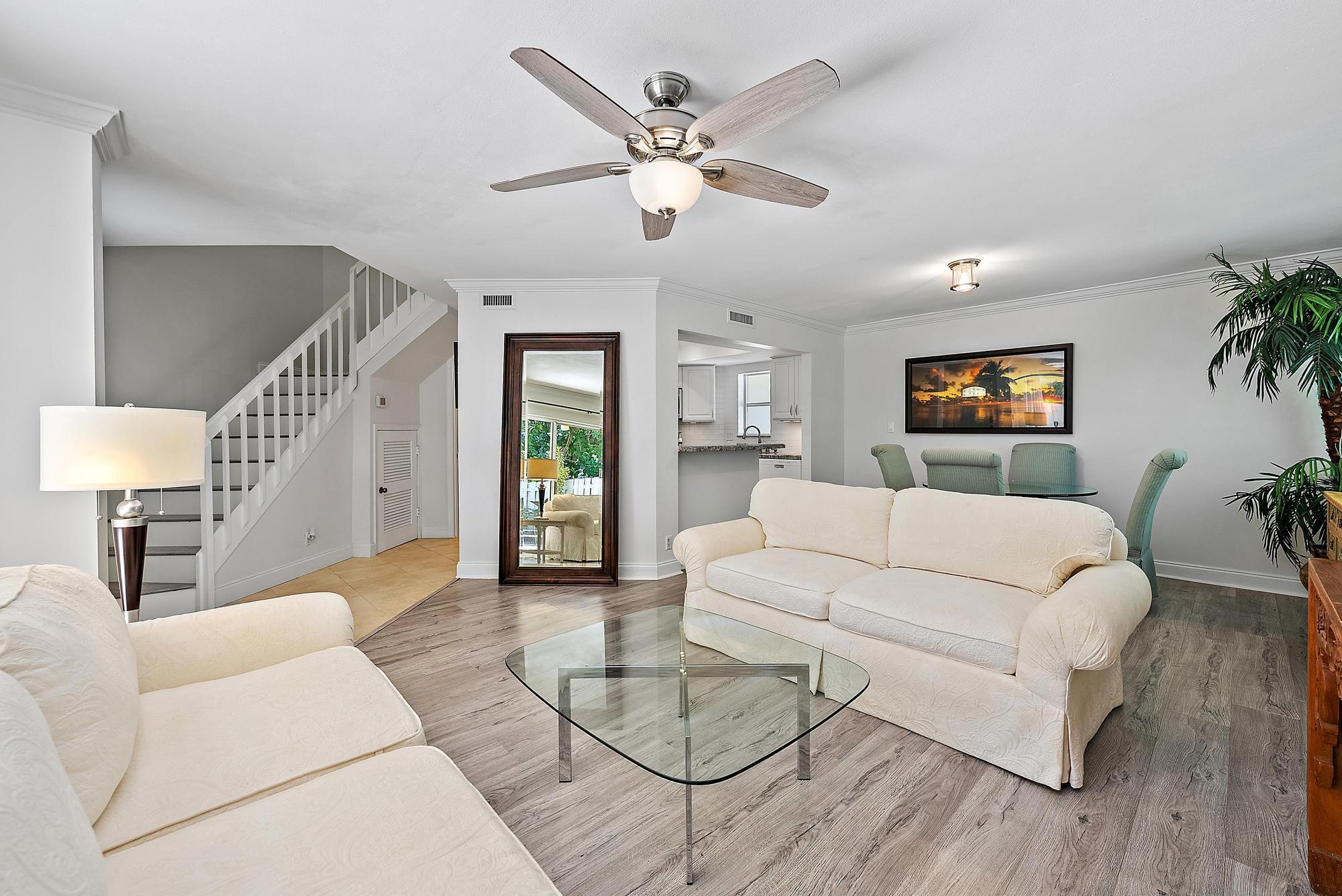 154 Seabreeze Circle Property Photo 7