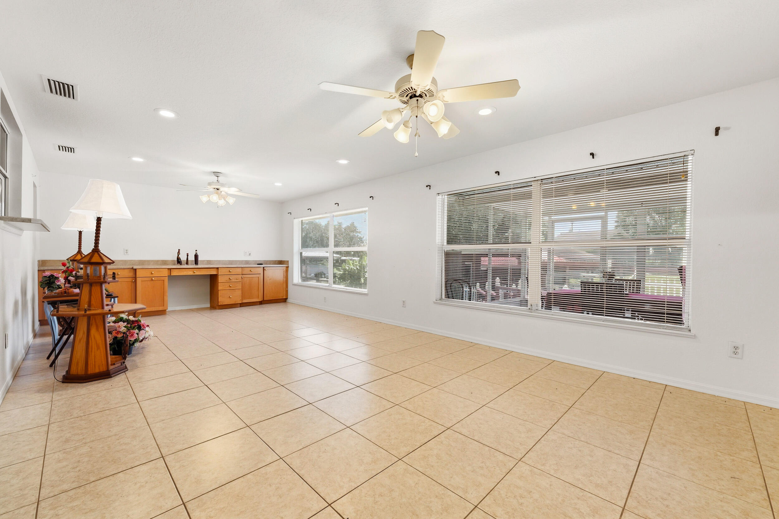 3613 Oakview Drive Property Photo 7