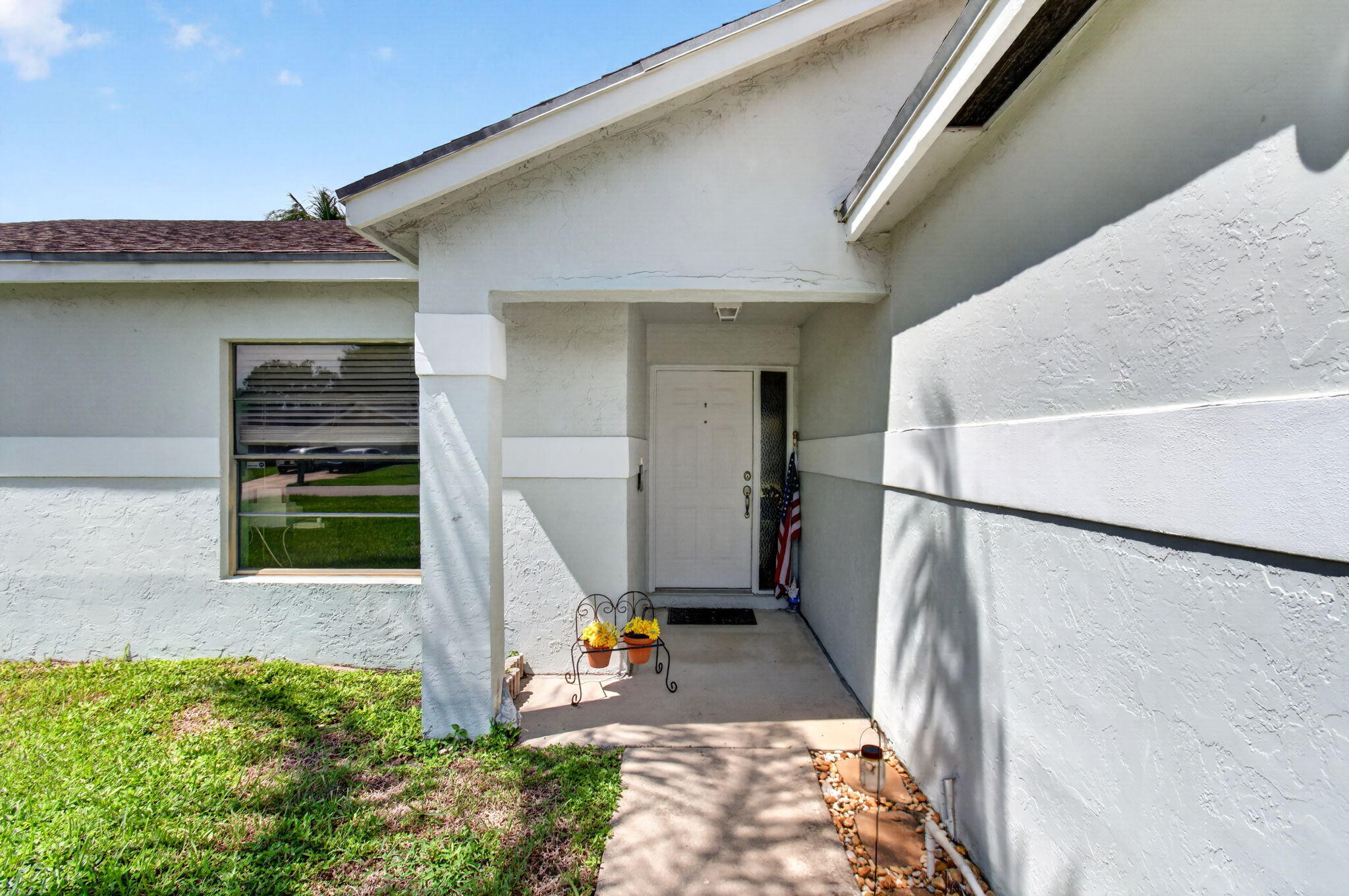 39 Cedar Circle Property Photo 2